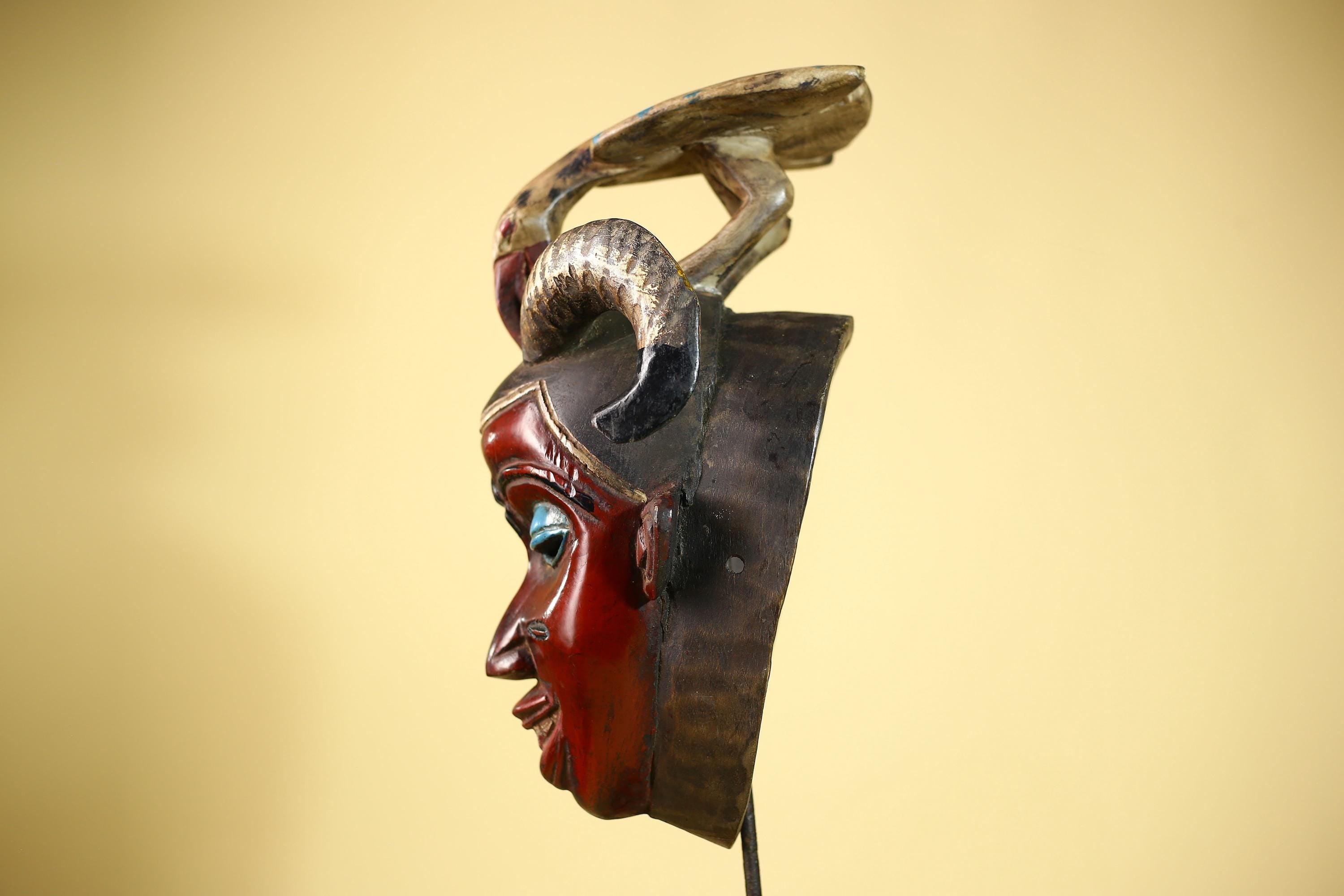 An African Hand Carved Guro Mask With Bird & Ram Horns Tribal Art Wall Decor-G6053