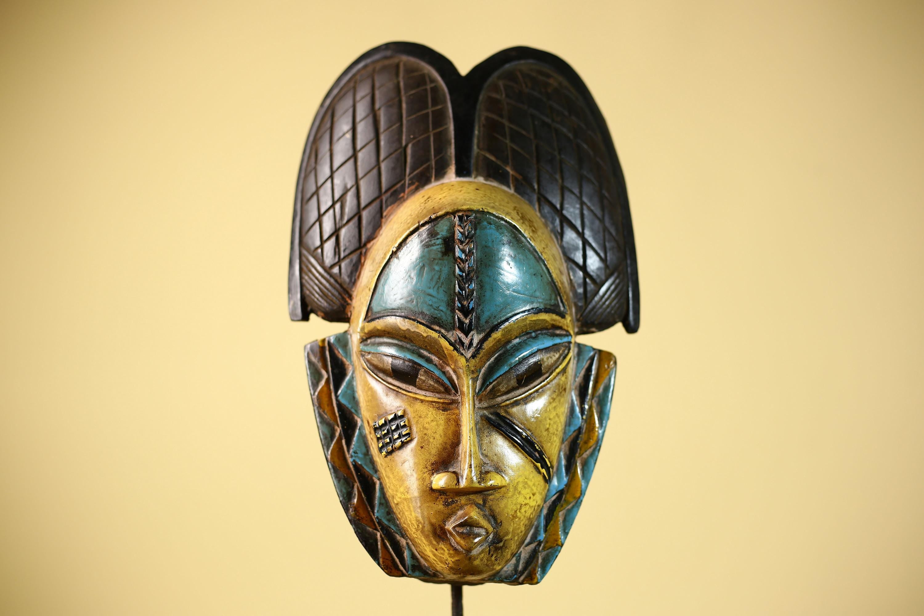 African Guro Mask with Carved Coiffure Hand Painted Tribal Wood Wall Decor-G6057