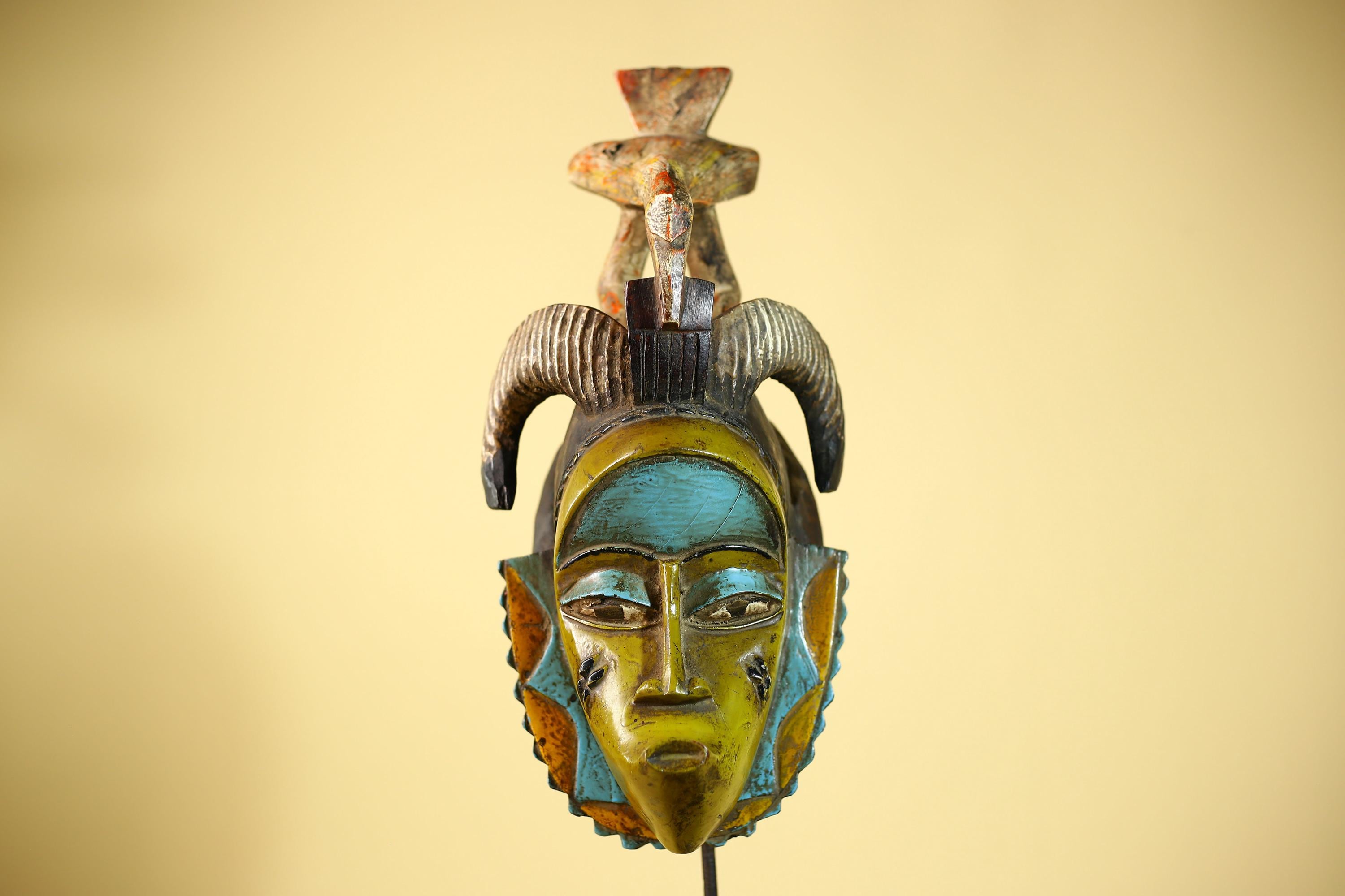 African Guro Face Mask Ram Horns & Bird Crest Hand Carved Tribal Art Decor-G6062