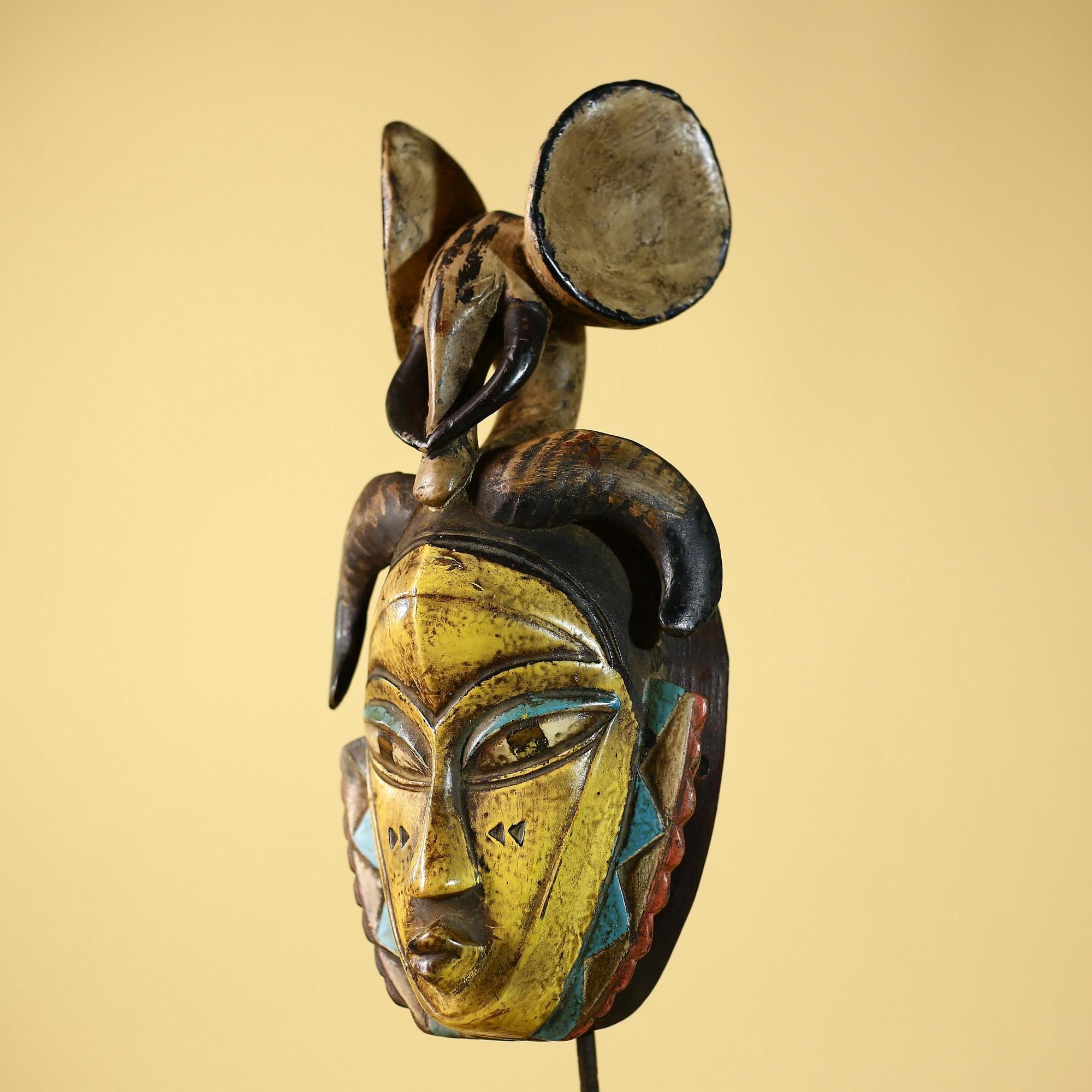 Vintage Guro Tribal Mask African Carved Ram Horn & elephant crest Wall Art-G6063