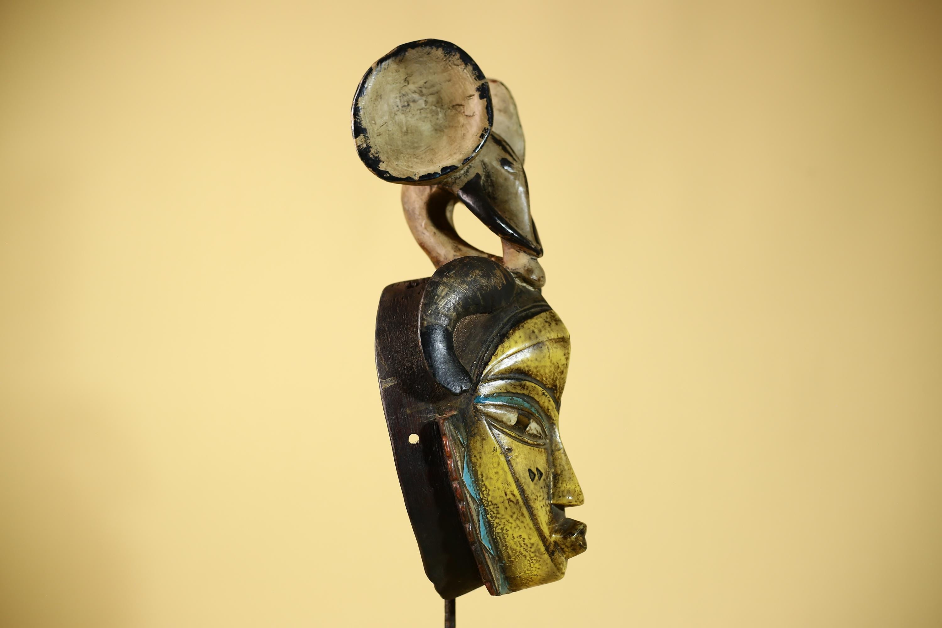 Vintage Guro Tribal Mask African Carved Ram Horn & elephant crest Wall Art-G6063