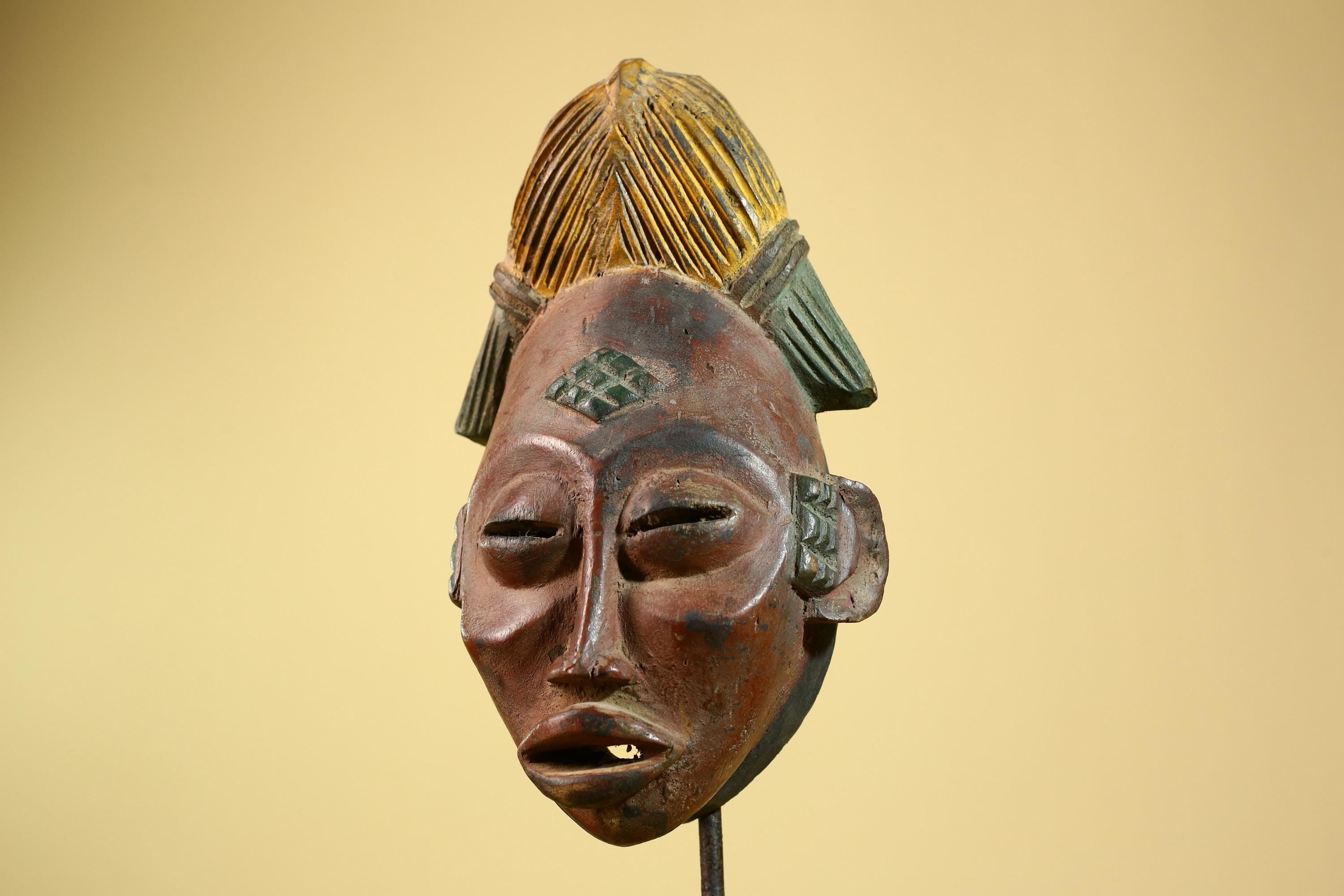 African Tribal Mask – Hand-Carved Wood Sculpture with Painted Details -G5955