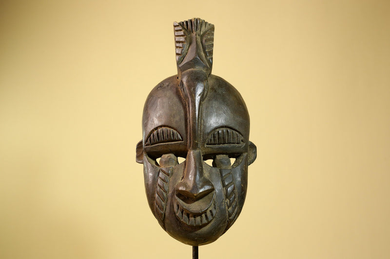 African Guro Mask Geometric Carved Dark Wood Tribal Art Côte d’Ivoire Handcrafted-G5957