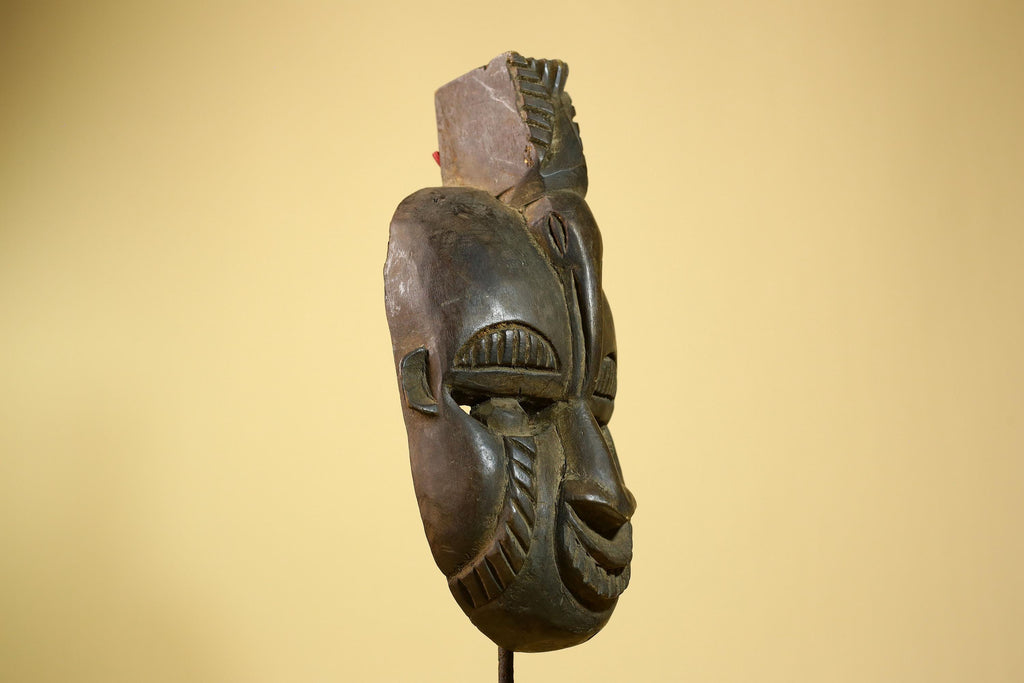 African Guro Mask Geometric Carved Dark Wood Tribal Art Côte d’Ivoire Handcrafted-G5957