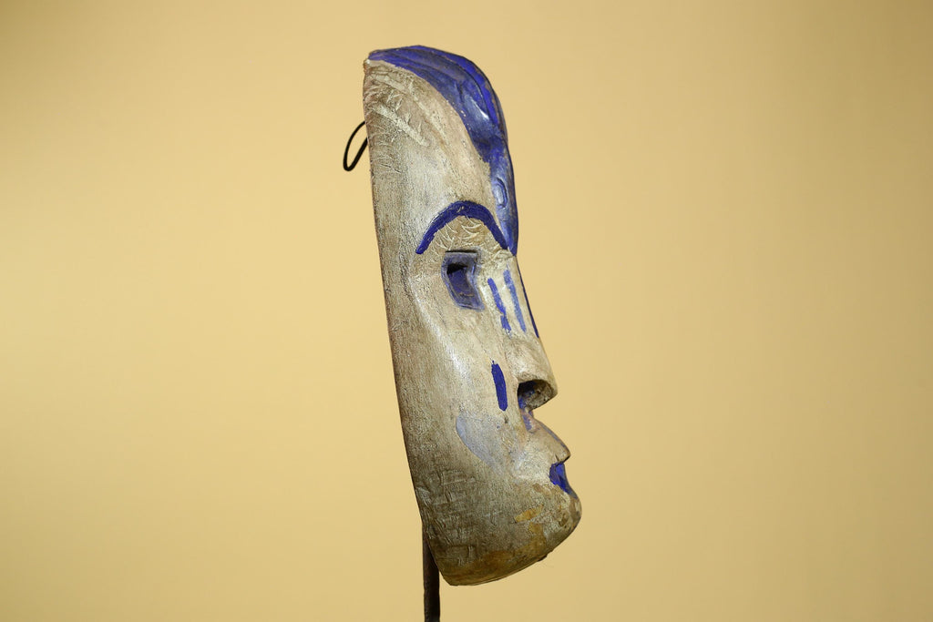 African Dan Gio Mask Carved Wood Blue Pigments Tribal Art Côte d’Ivoire Vintage-G5959