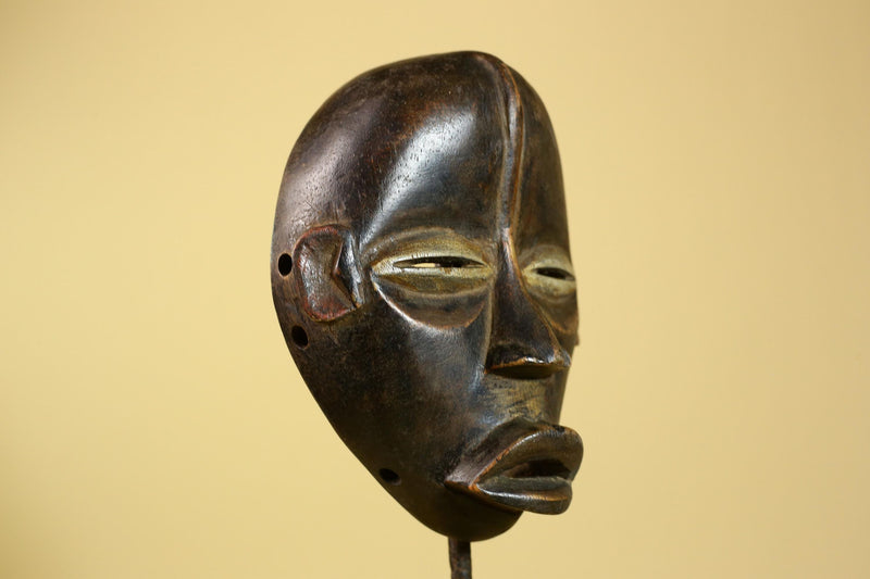 African Dan Mask Carved Wood Classic Form Côte d’Ivoire Tribal Art Decor-G5966