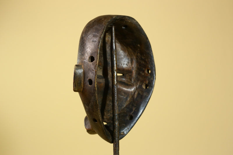 African Dan Mask Carved Wood Classic Form Côte d’Ivoire Tribal Art Decor-G5966