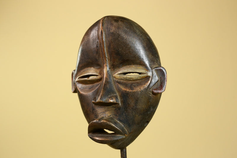 African Dan Mask Carved Wood Classic Form Côte d’Ivoire Tribal Art Decor-G5966