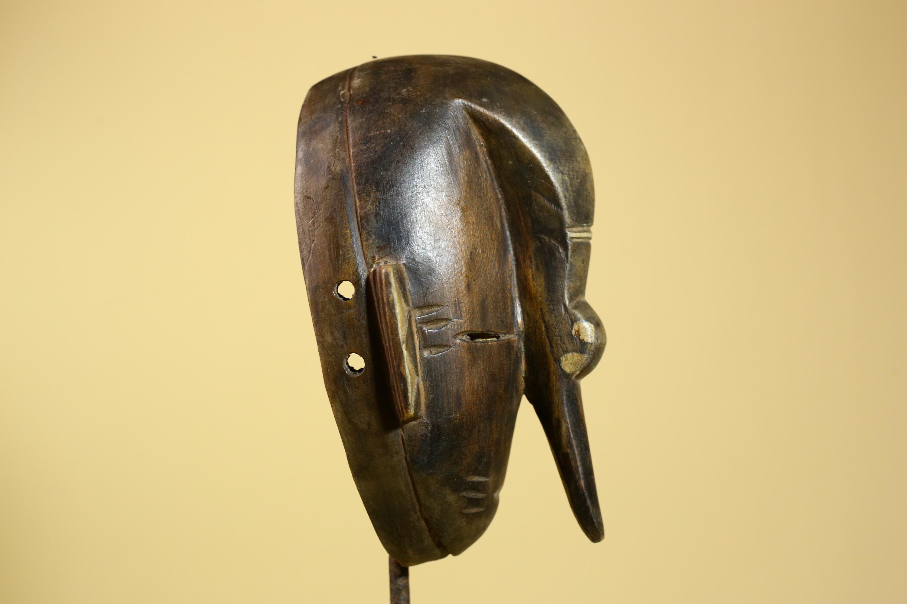 African Dan Mask Carved Wood Long Nose Tribal Art Côte d’Ivoire Decor-G5968
