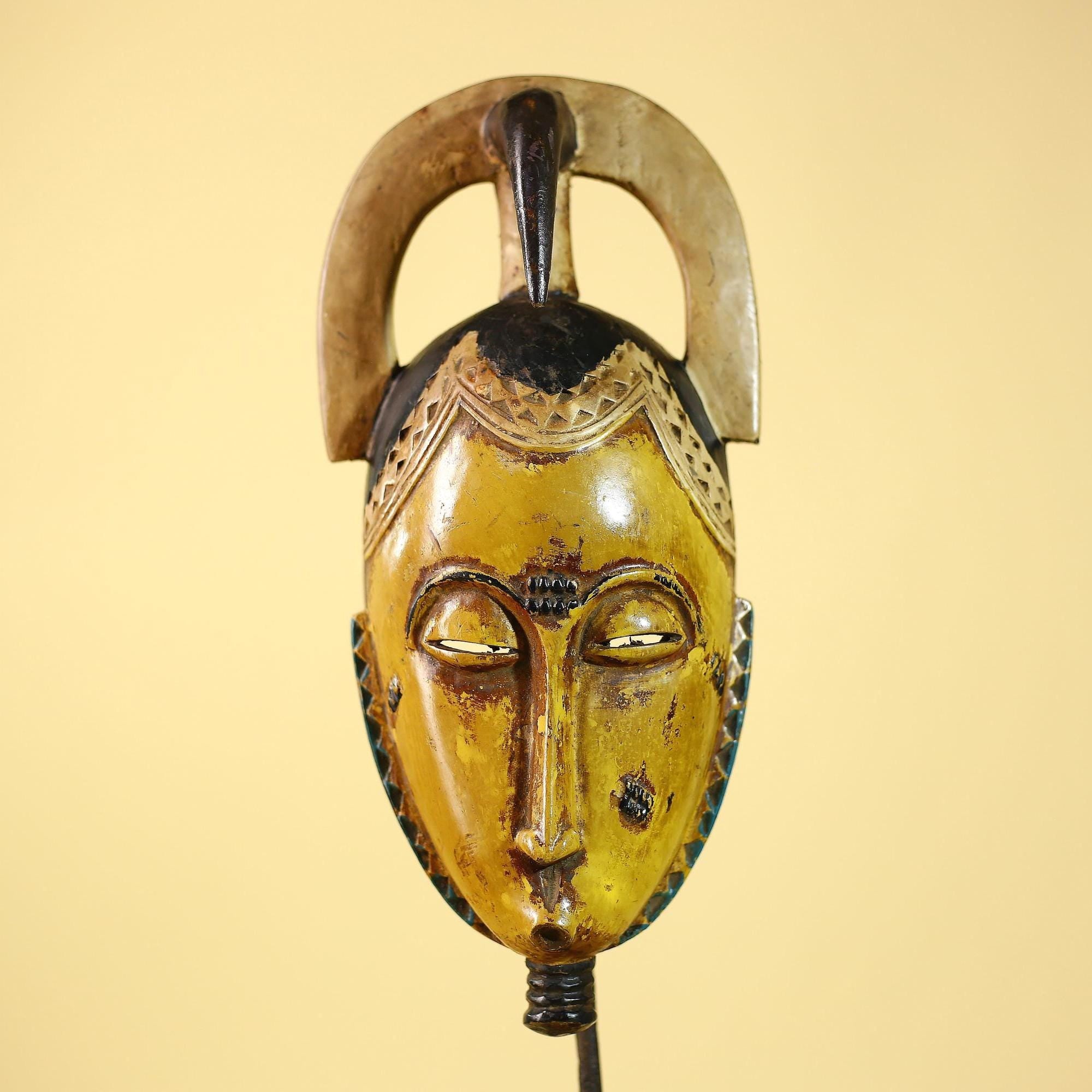 Vintage African Mask Guro Round Crest Tribal Wall Art Wooden Handmade Decor-G6081