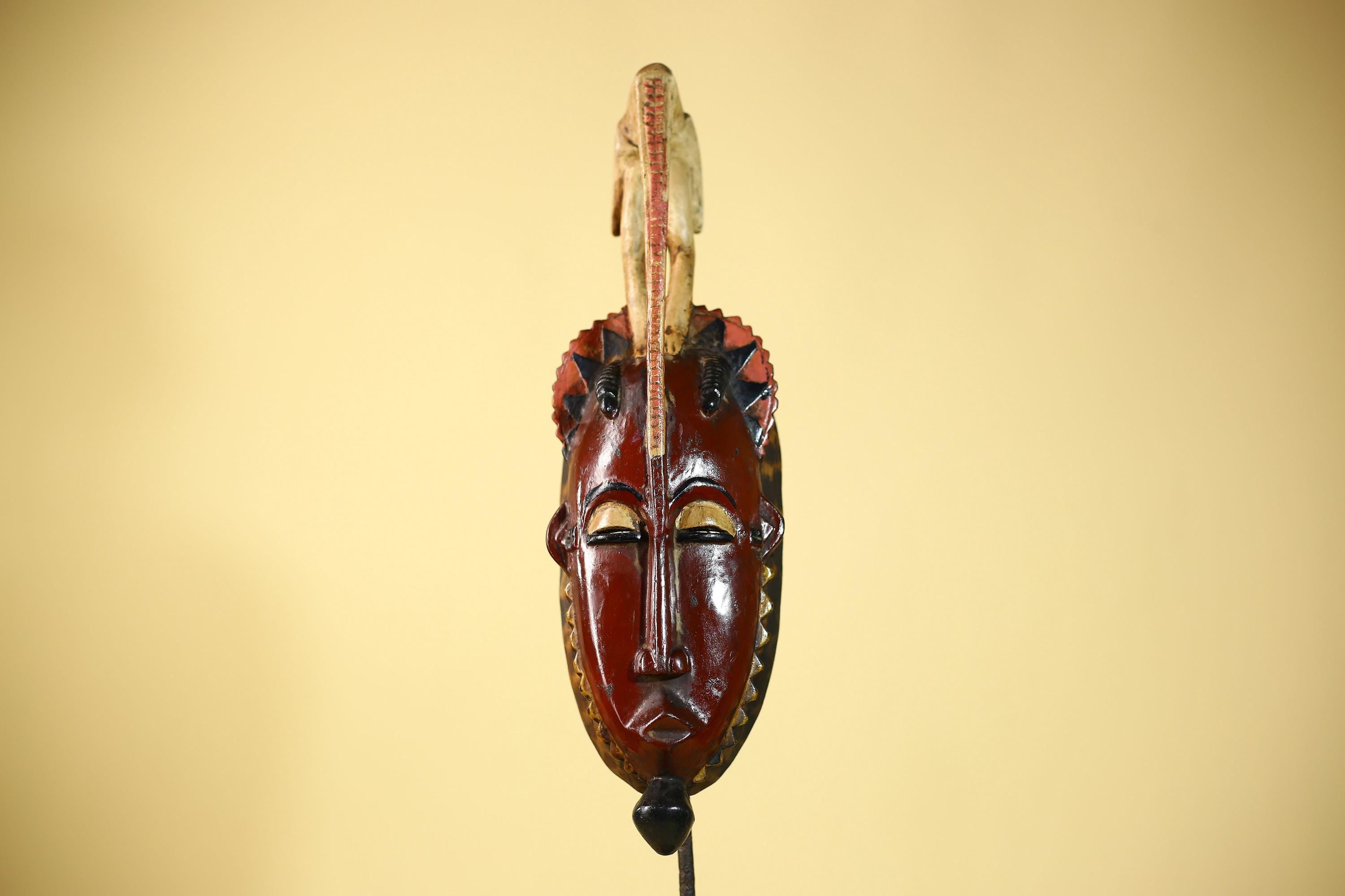 Handmade African Mask Guro Tribal Art Wooden Wall Decor Rare Collectible-G6084