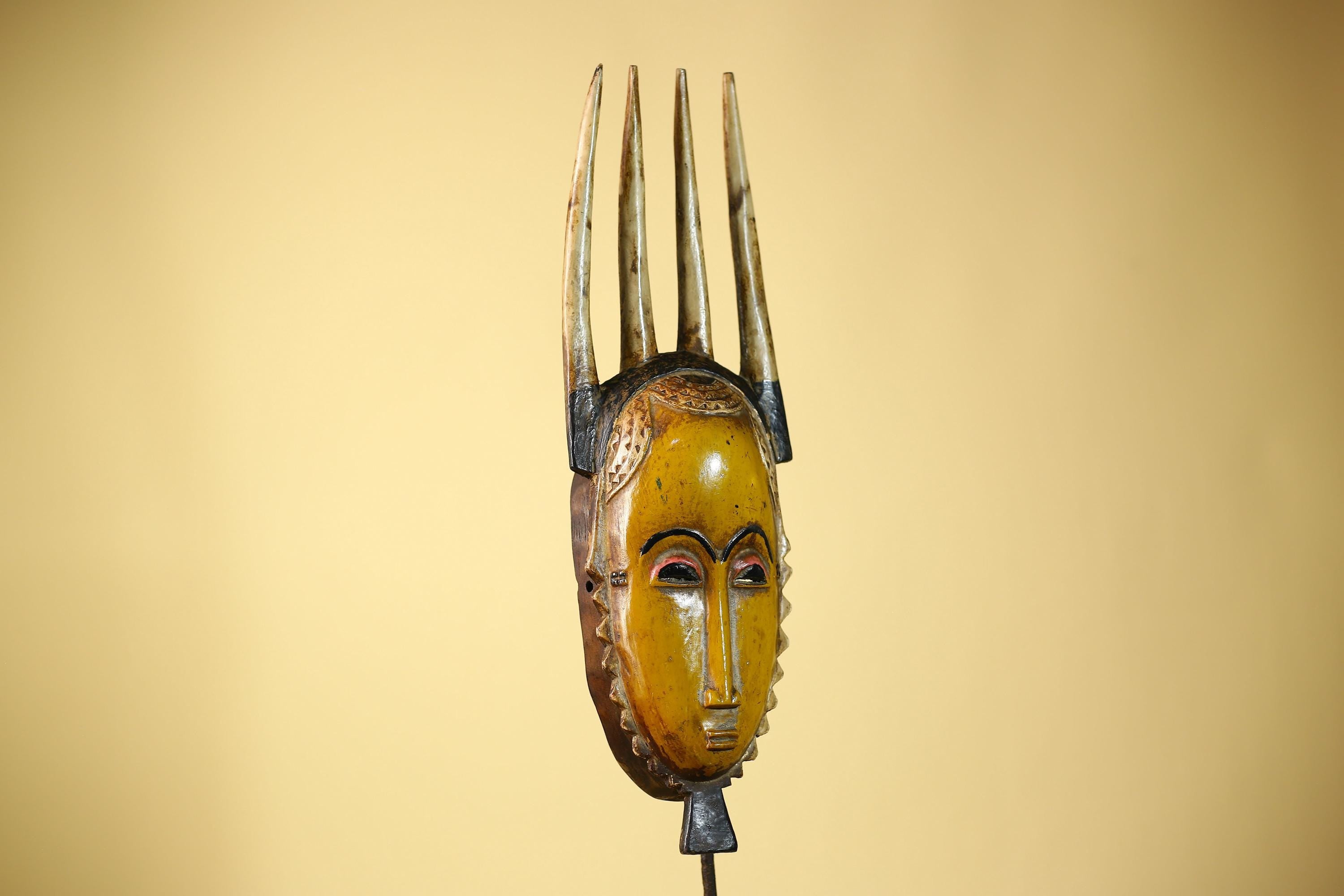 Wooden African Art Tribal Face Sculpture Vintage Hand Carved Wall Decor-G6093