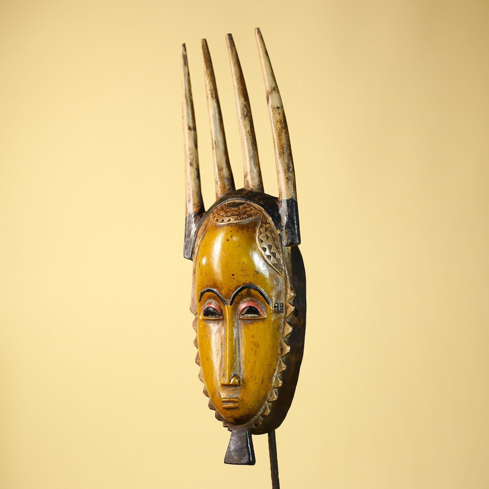Wooden African Art Tribal Face Sculpture Vintage Hand Carved Wall Decor-G6093