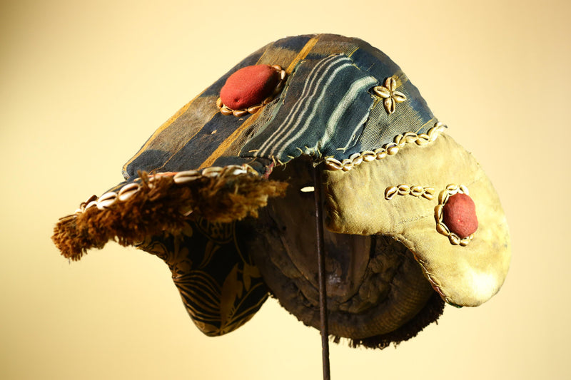 Authentic Dan Mask Cowrie Shells Textiles & Patina Liberia African Tribal -G5995