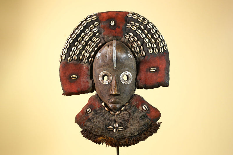 African Vintage Dan Mask Cowrie Shell Textile Côte d'Ivoire Tribal Art -G6007