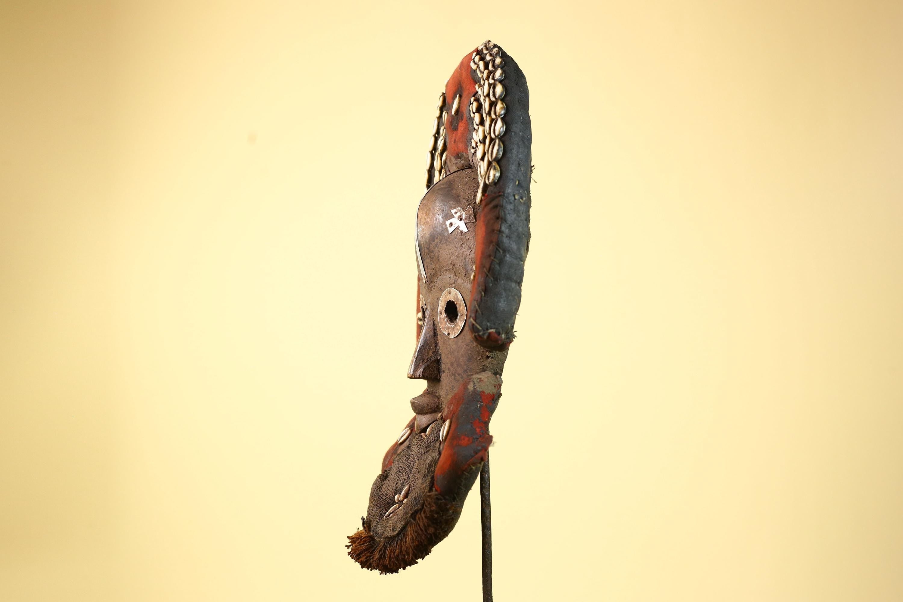 African Vintage Dan Mask Cowrie Shell Textile Côte d'Ivoire Tribal Art -G6007