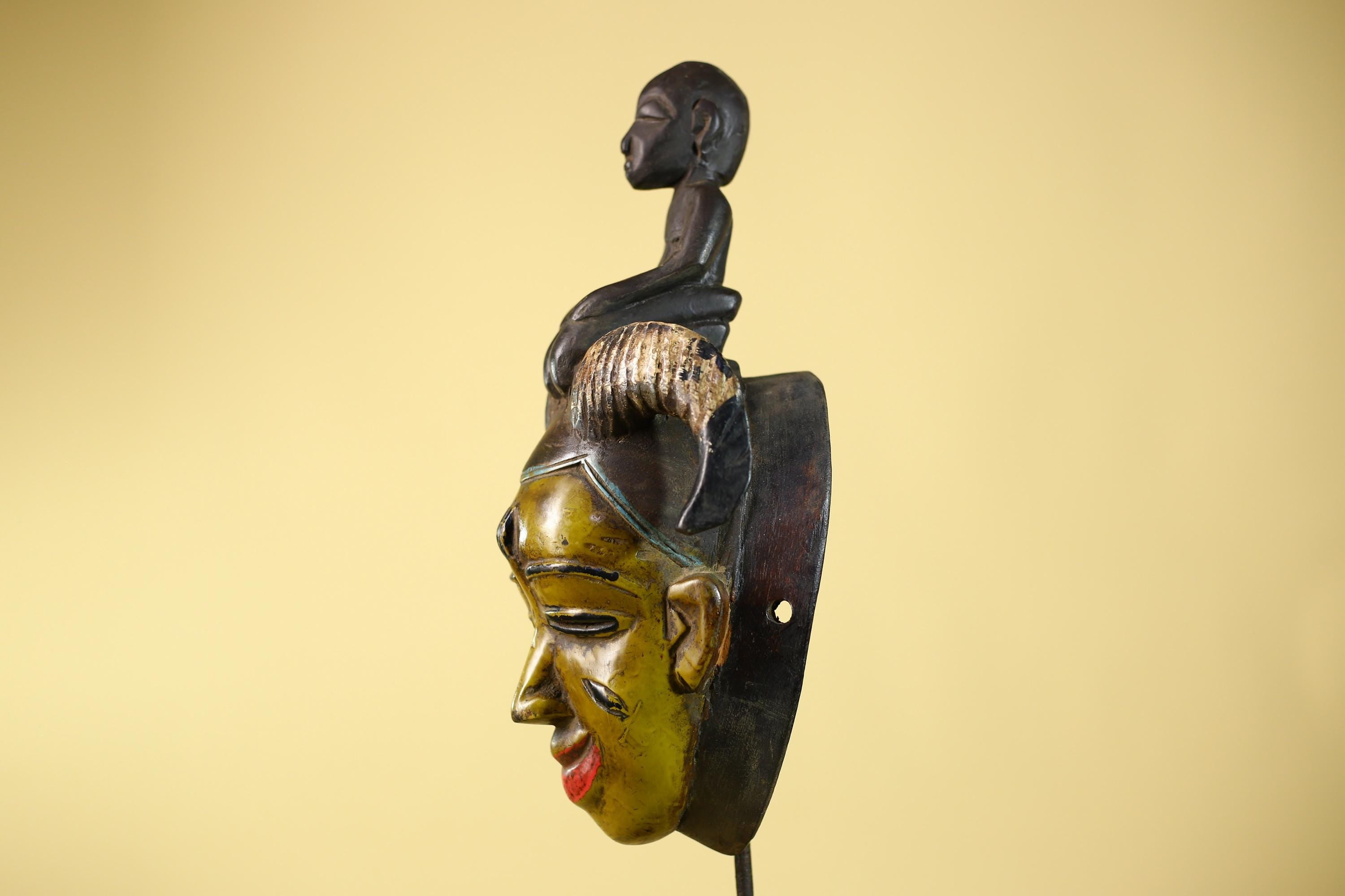 Hand Carved Baule Figure Crest Wooden African Art Tribal Wood Sculpture-G6119