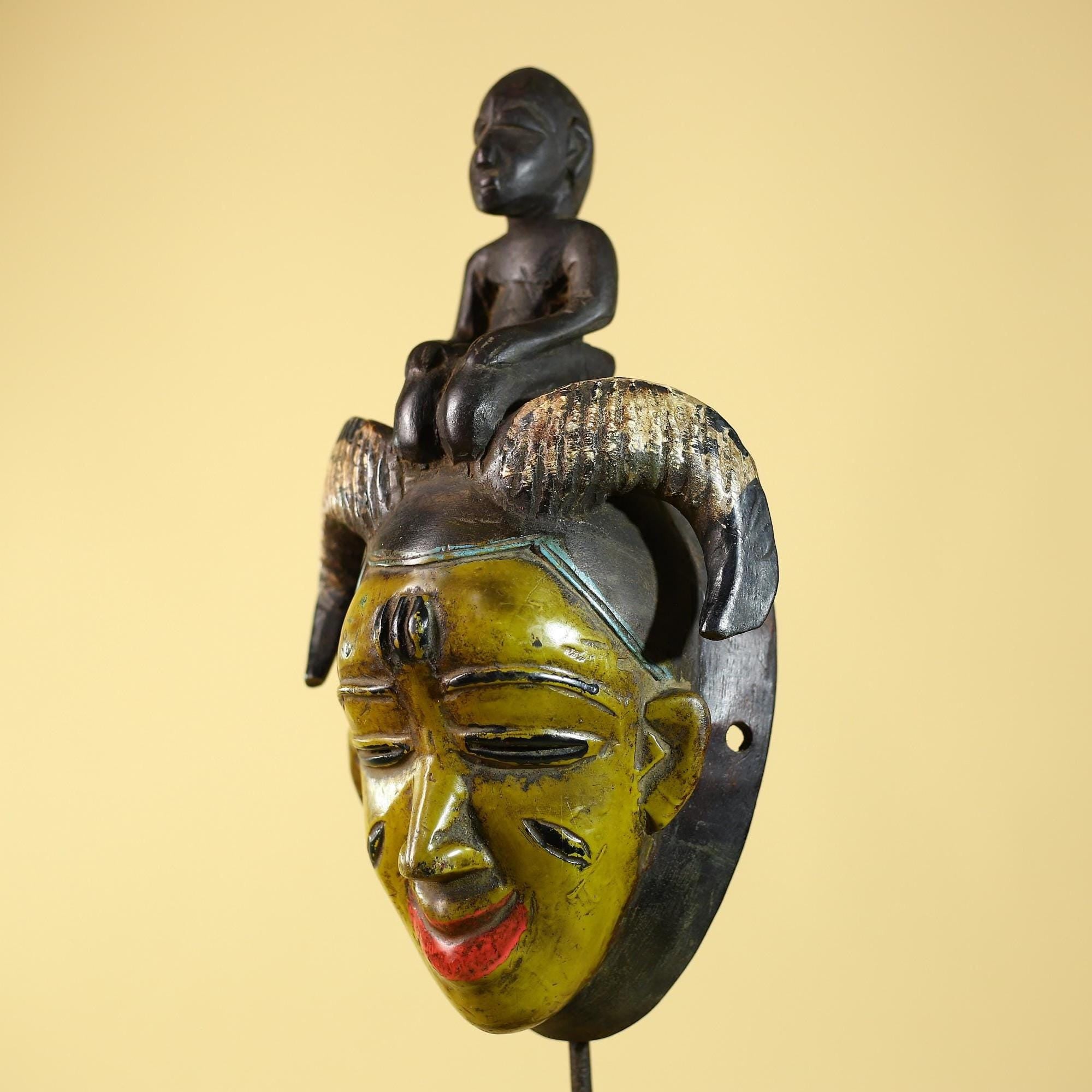 Hand Carved Baule Figure Crest Wooden African Art Tribal Wood Sculpture-G6119