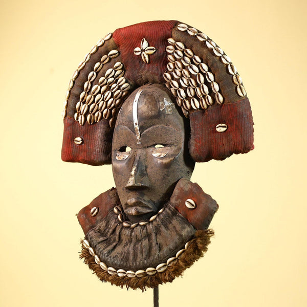 African Vintage Dan Mask Cowrie Shell Tribal Art Wood Côte d'Ivoire Decor-G6008