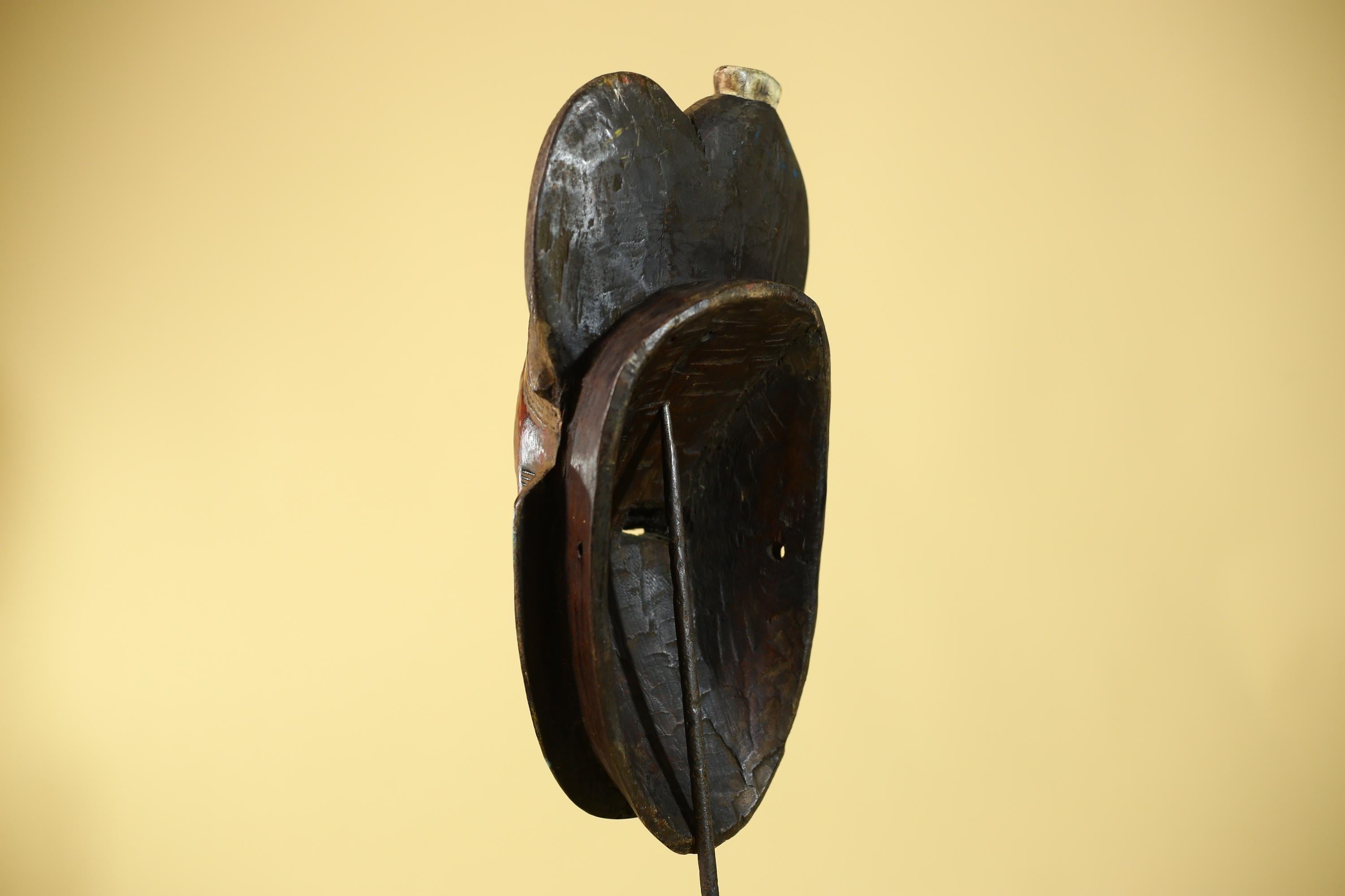 Hand Carved Guro  African Mask Tribal Wall Art: Authentic African Wood Sculpture-G6124