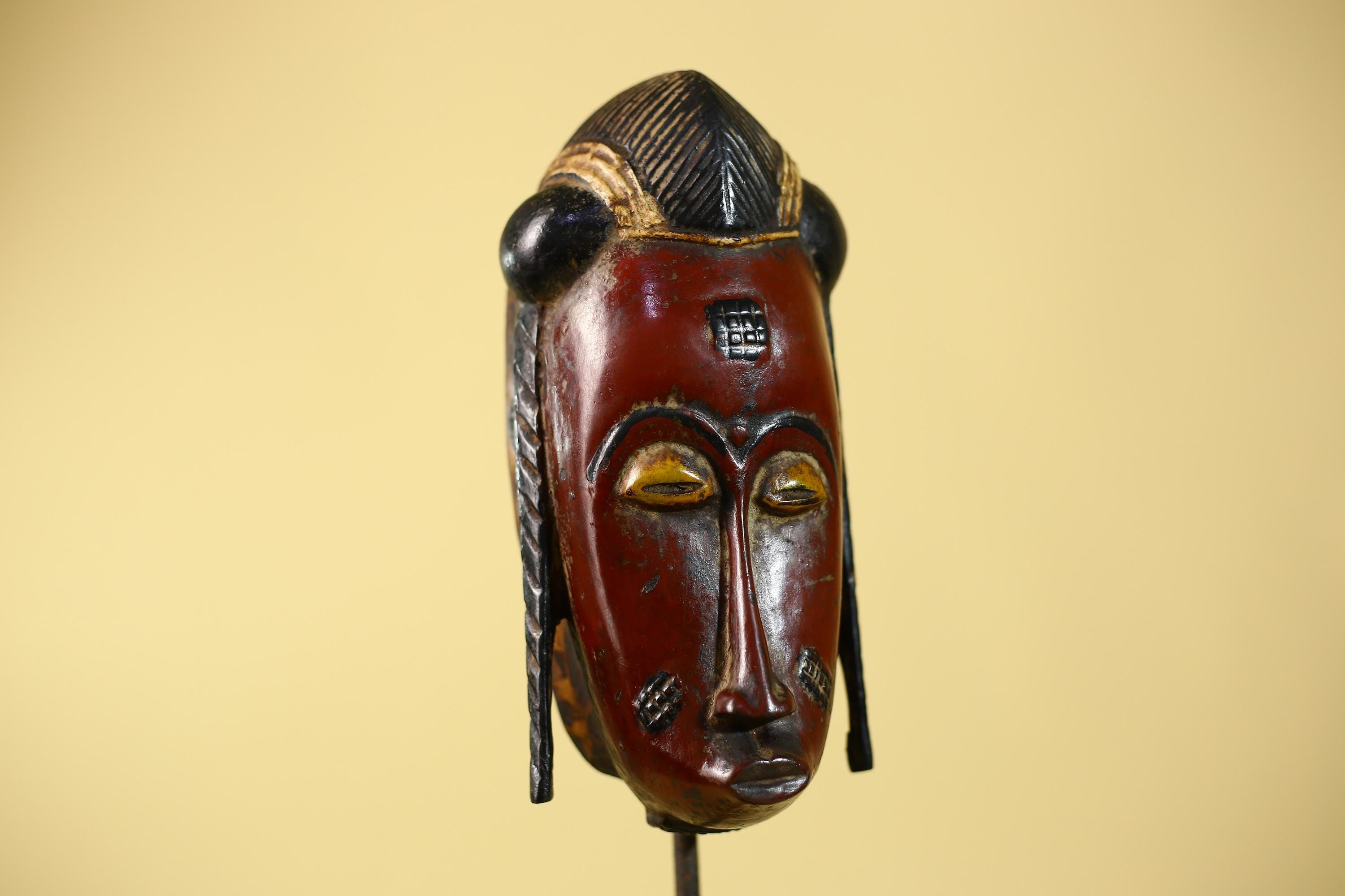 Handcrafted African Guro Mask: Dark-Red Face Tribal Wood Sculpture Ethnic-G6125