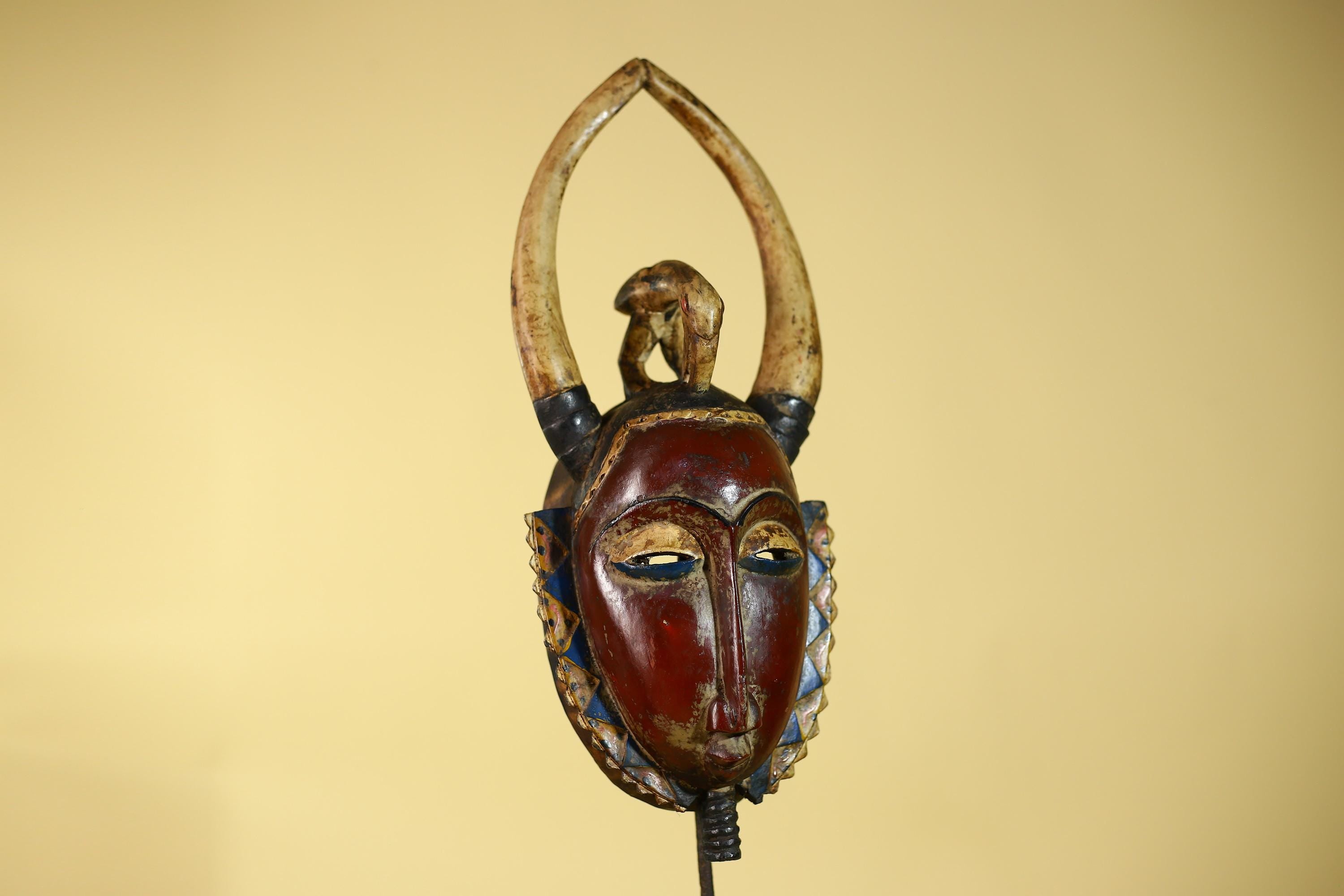 African Guro Horned Mask with Bird Crest Hand Carved Wall Art-G6130