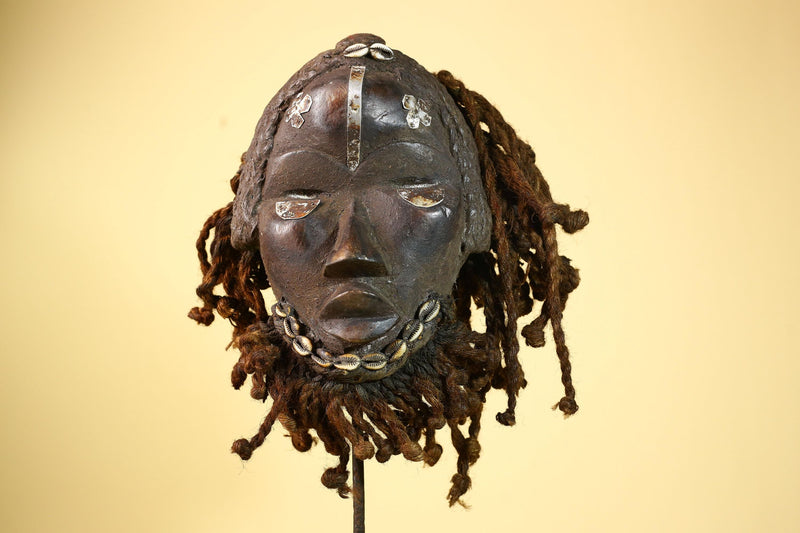 Antique Dan Mask Côte d'Ivoire African Tribal Art Cowrie Braids Metal Art-G6013