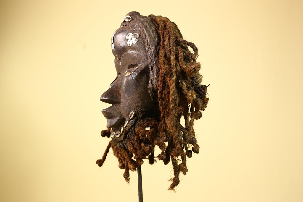 Antique Dan Mask Côte d'Ivoire African Tribal Art Cowrie Braids Metal Art-G6013