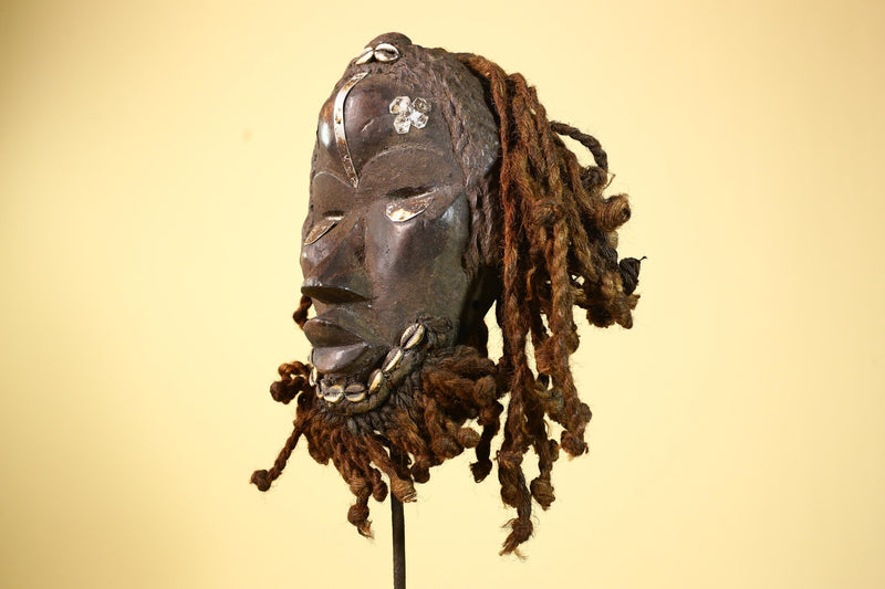 Antique Dan Mask Côte d'Ivoire African Tribal Art Cowrie Braids Metal Art-G6013