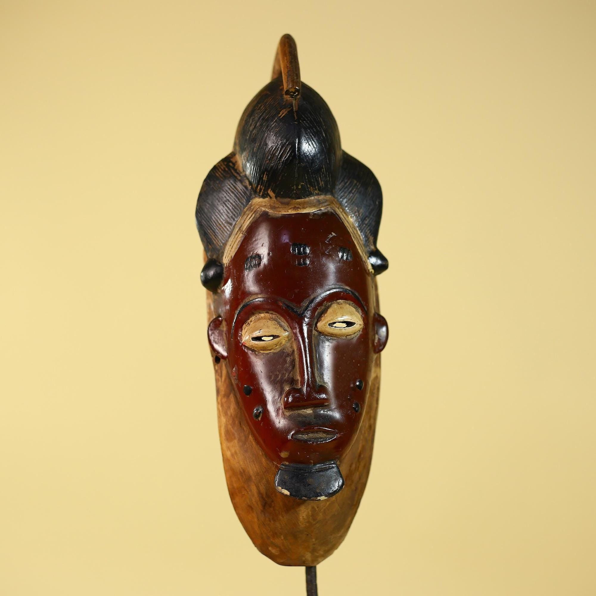 African Mask from the Guro Tribe – Hand Carved Wooden Tribal Art-G6142