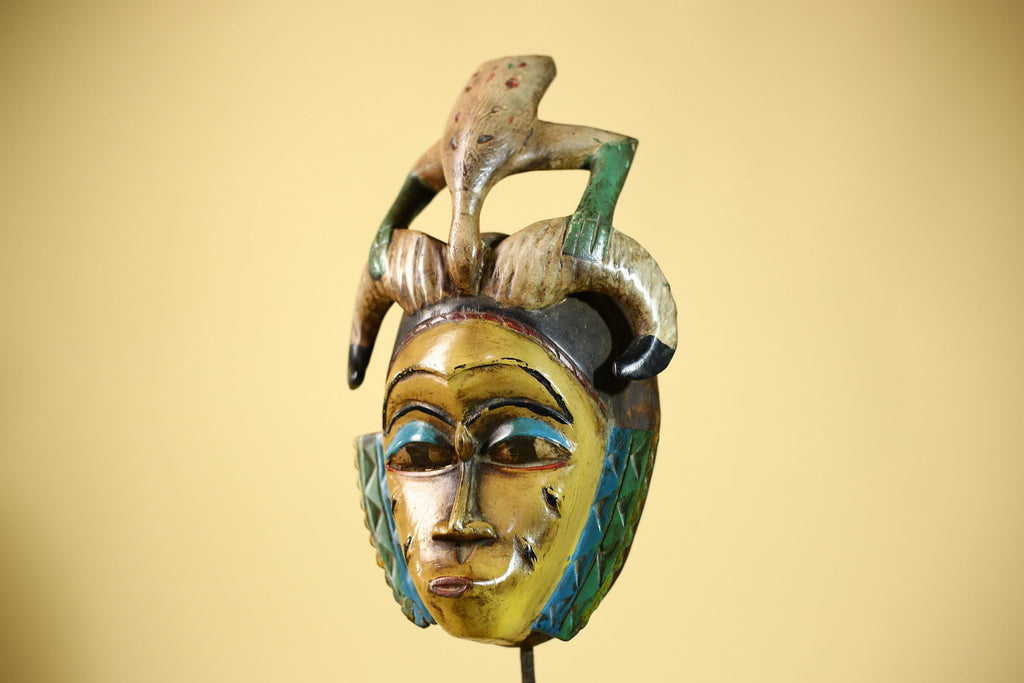 African Vintage Guro Mask with Horns & Carved Animal Top Tribal Art-G6050