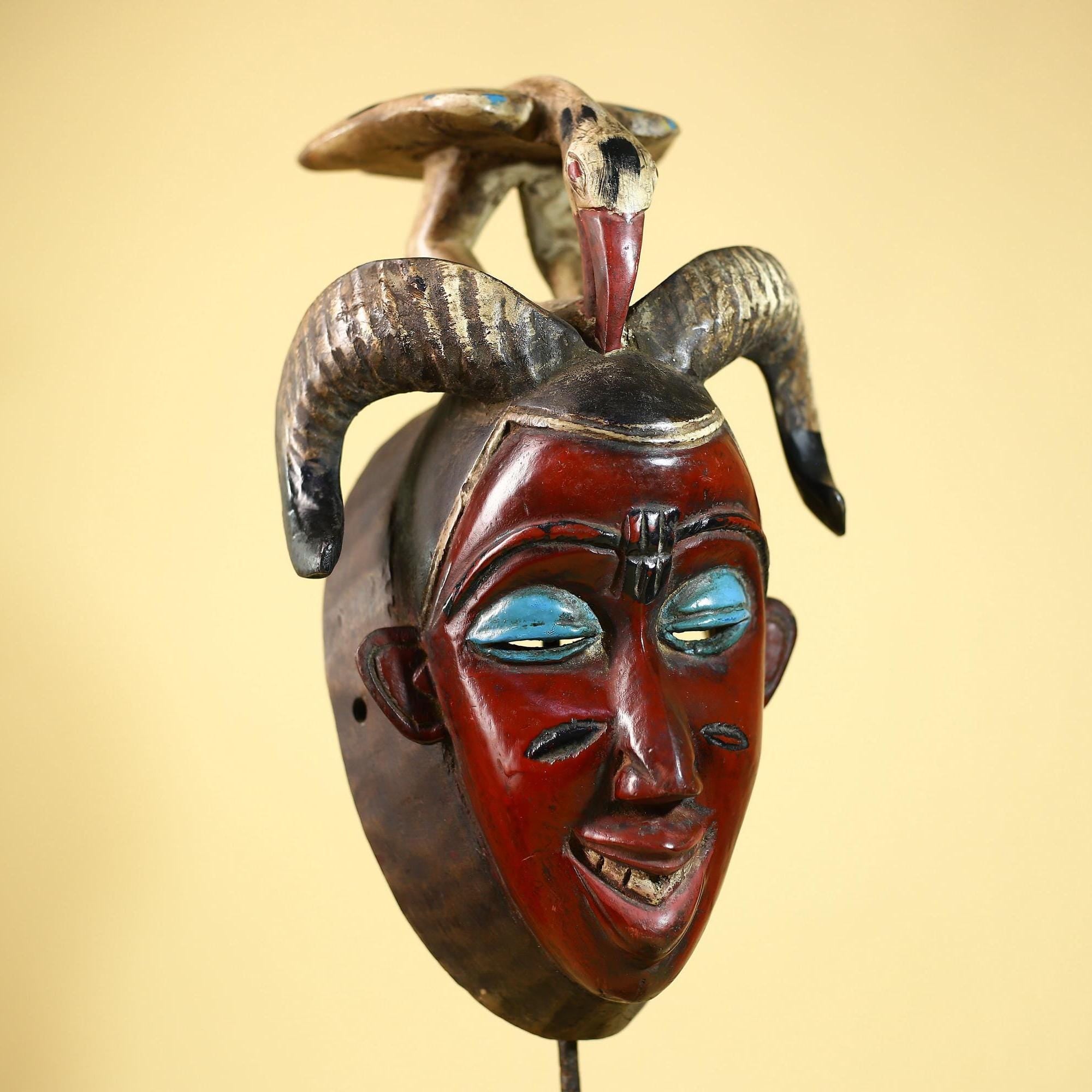 An African Hand Carved Guro Mask With Bird & Ram Horns Tribal Art Wall Decor-G6053