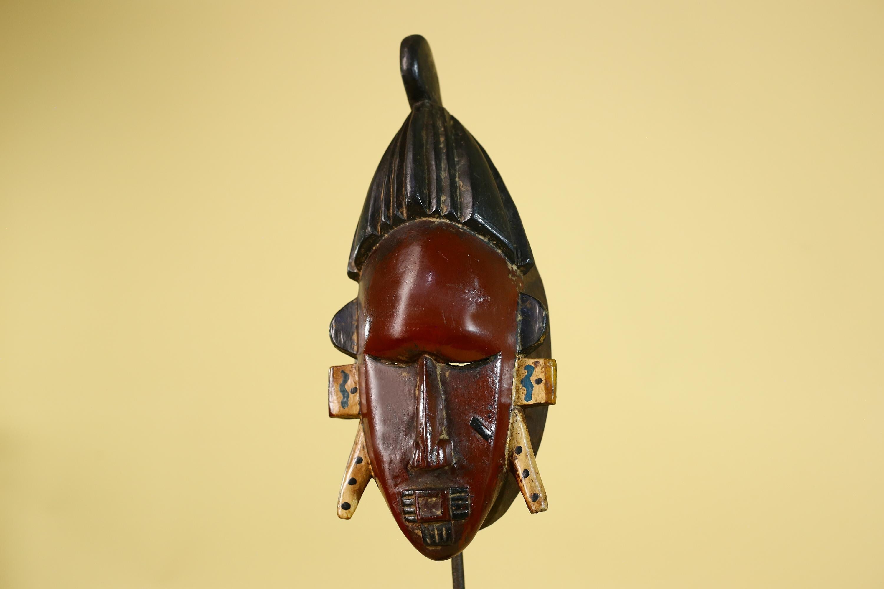 African Wooden Baule Mask – Tribal Wall Art, Côte d’Ivoire Tribal Art-G6163