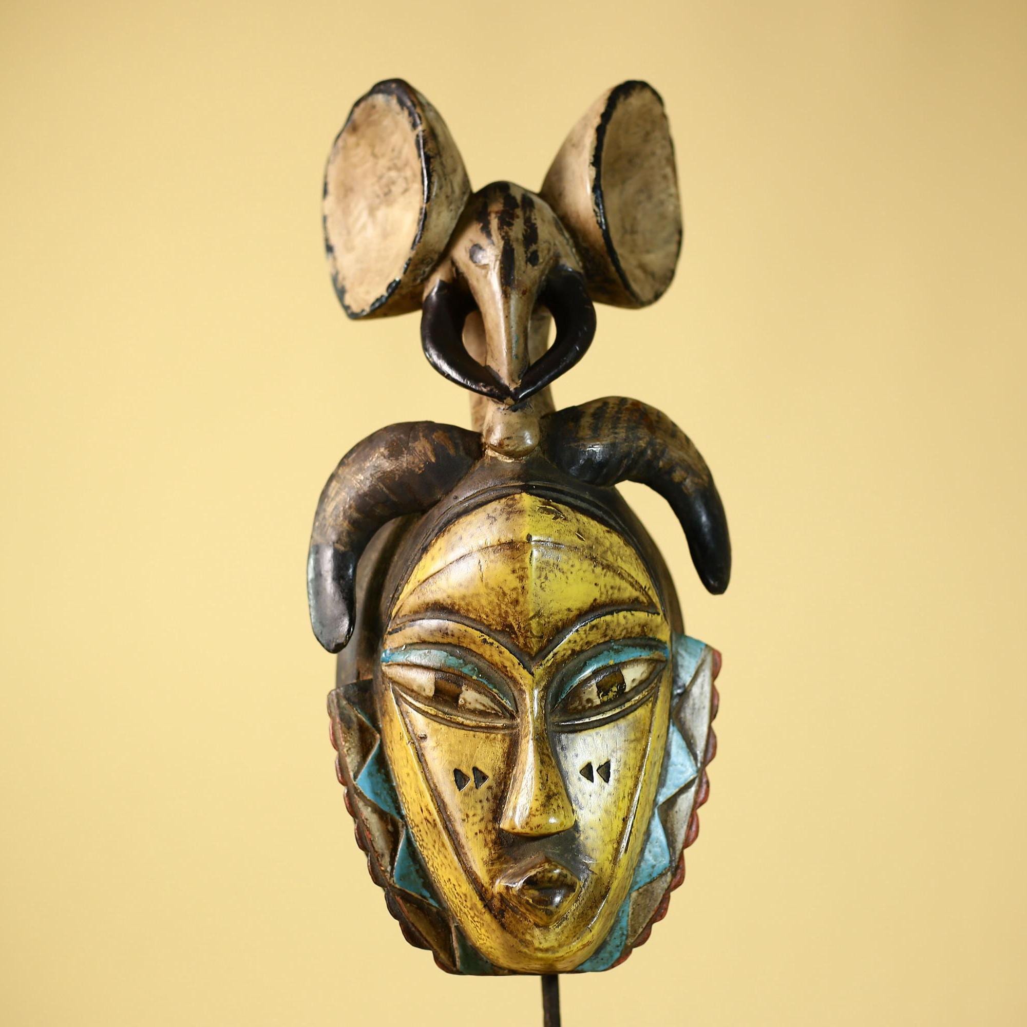 Vintage Guro Tribal Mask African Carved Ram Horn & elephant crest Wall Art-G6063