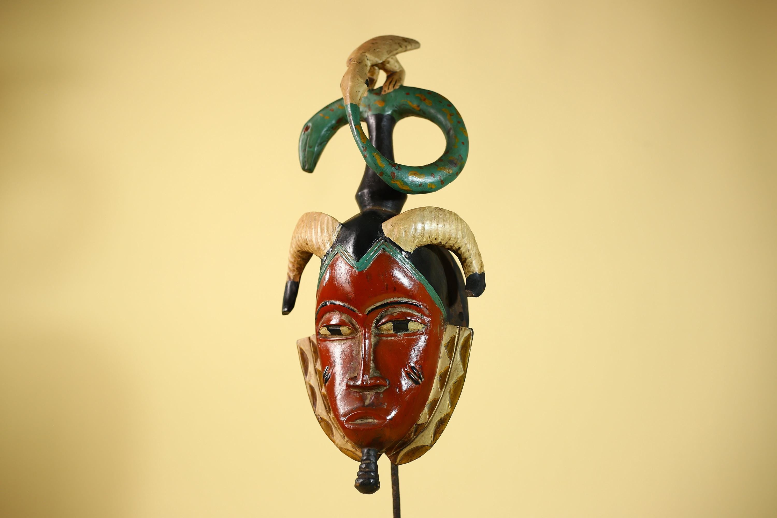 Vintage African Guro Tribal Mask Red Face Horn Serpent Art Sculpture Decor-G6065