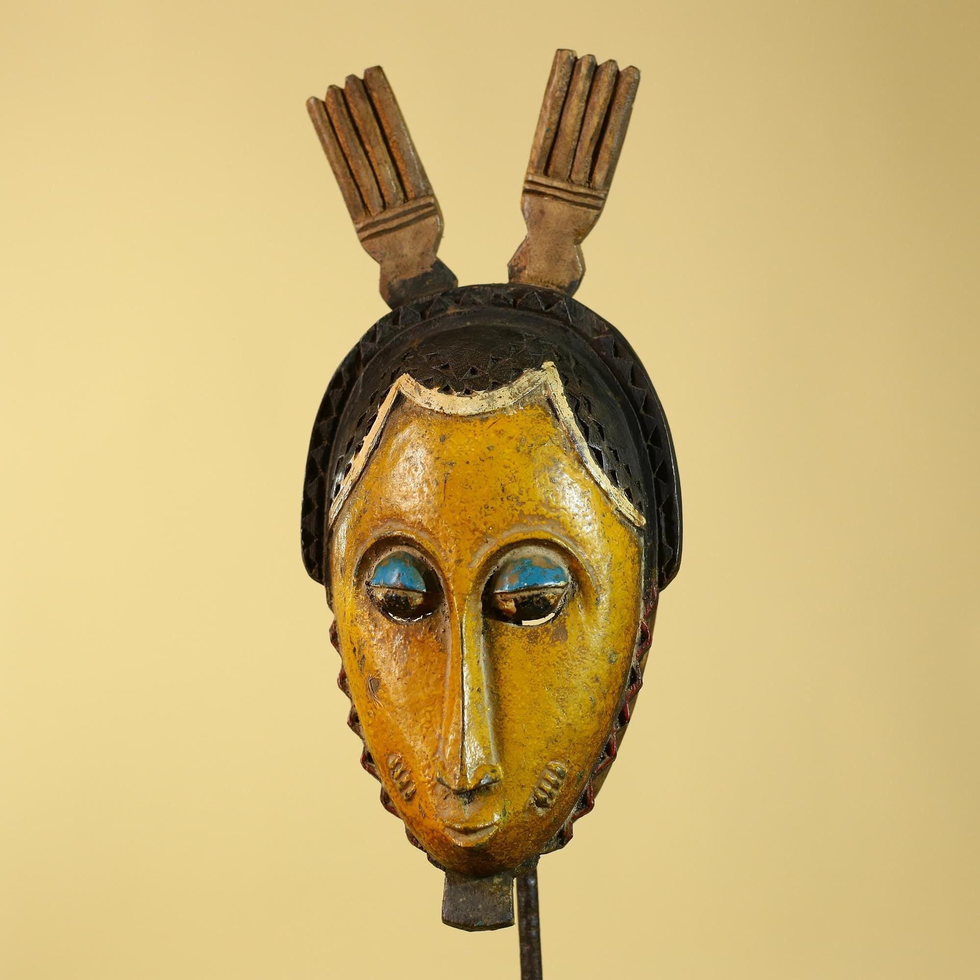 Vintage African Baule Style Mask, Hand Carved Wooden Tribal Wall Art-G6183
