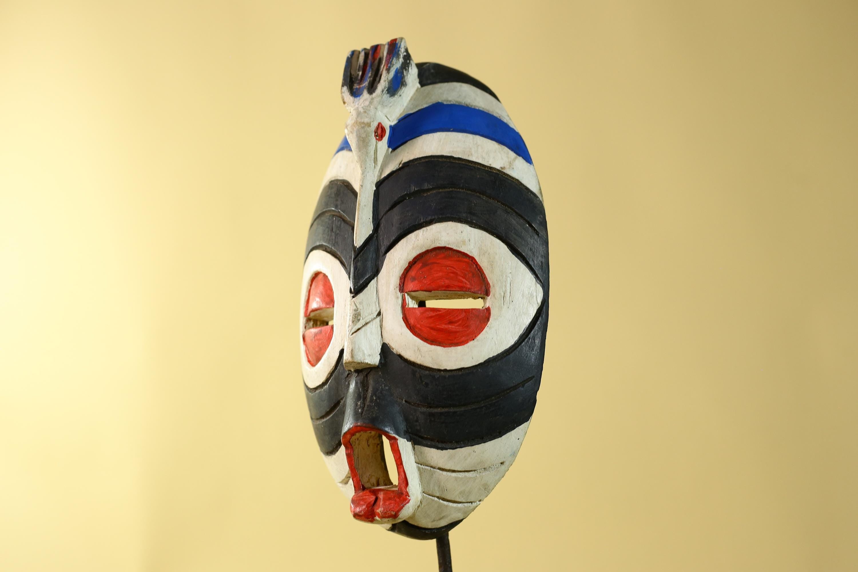 Hand Carved African Face Mask – Painted Wooden Tribal Wall Mask-G6208