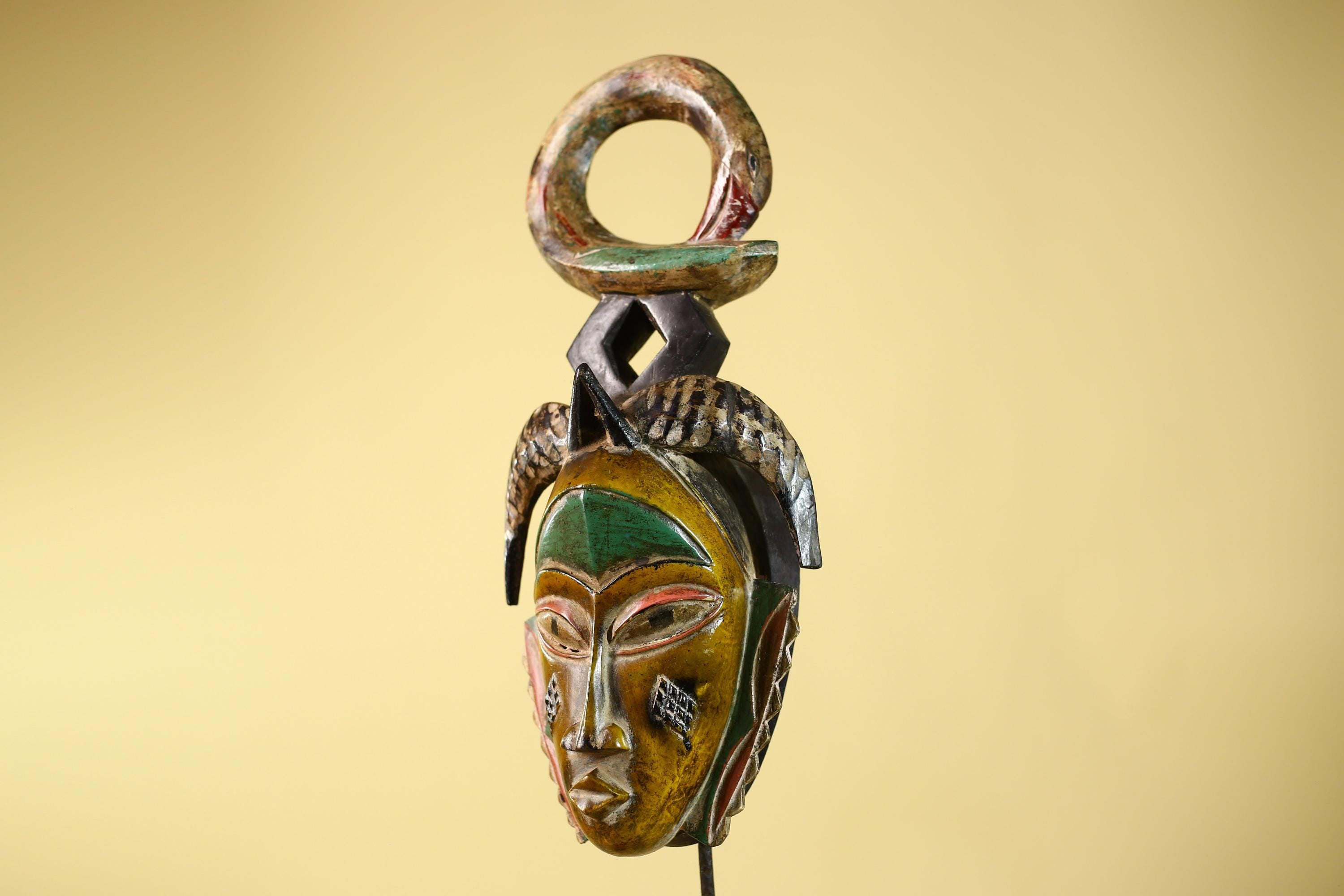 Handmade African Baule Ring Crest Wooden African Art Tribal Wall Decor-G6118