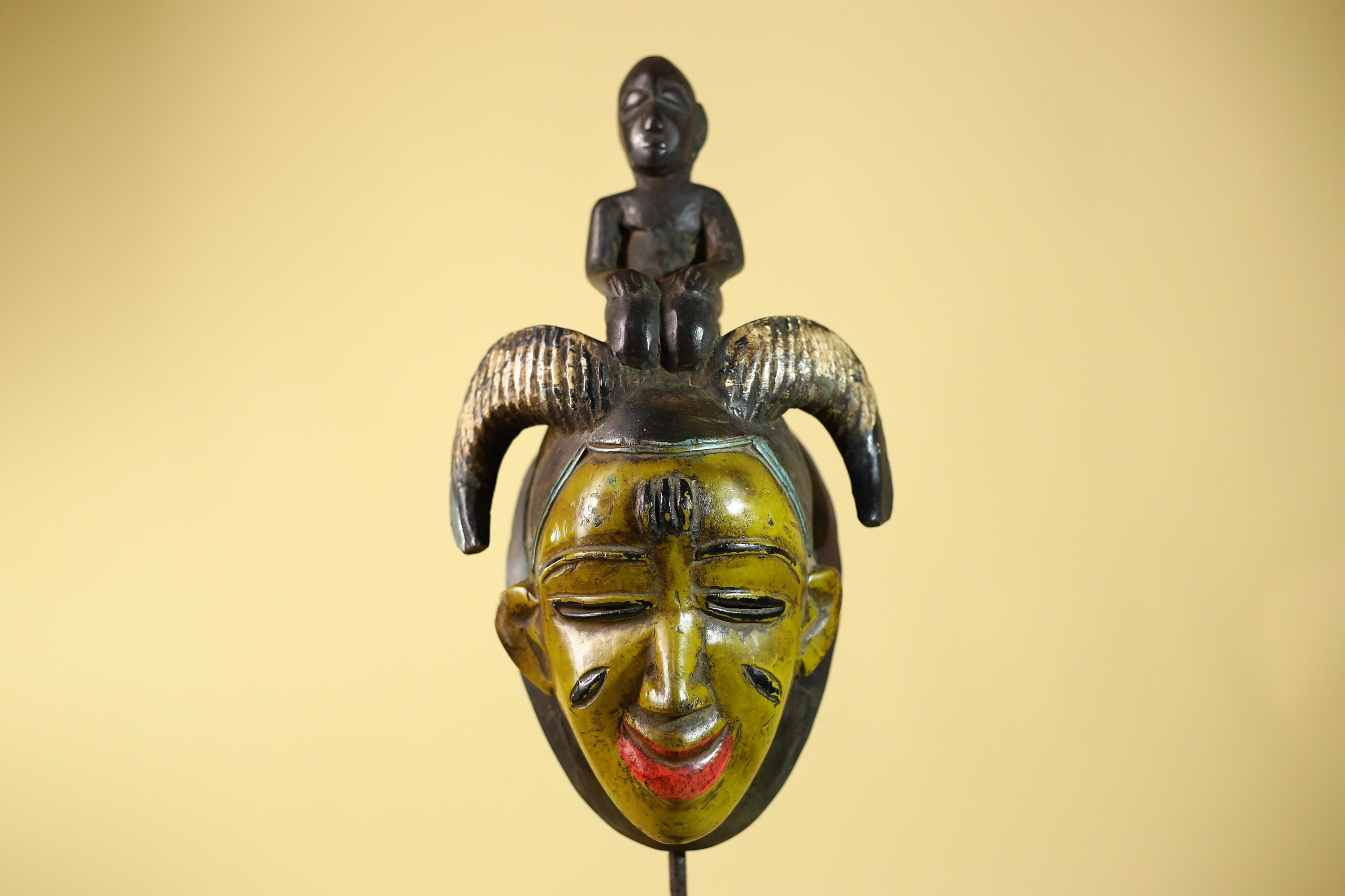 Hand Carved Baule Figure Crest Wooden African Art Tribal Wood Sculpture-G6119
