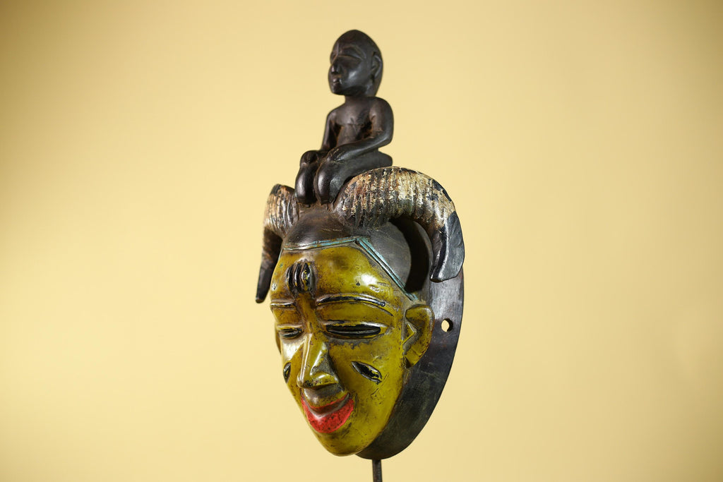 Hand Carved Baule Figure Crest Wooden African Art Tribal Wood Sculpture-G6119