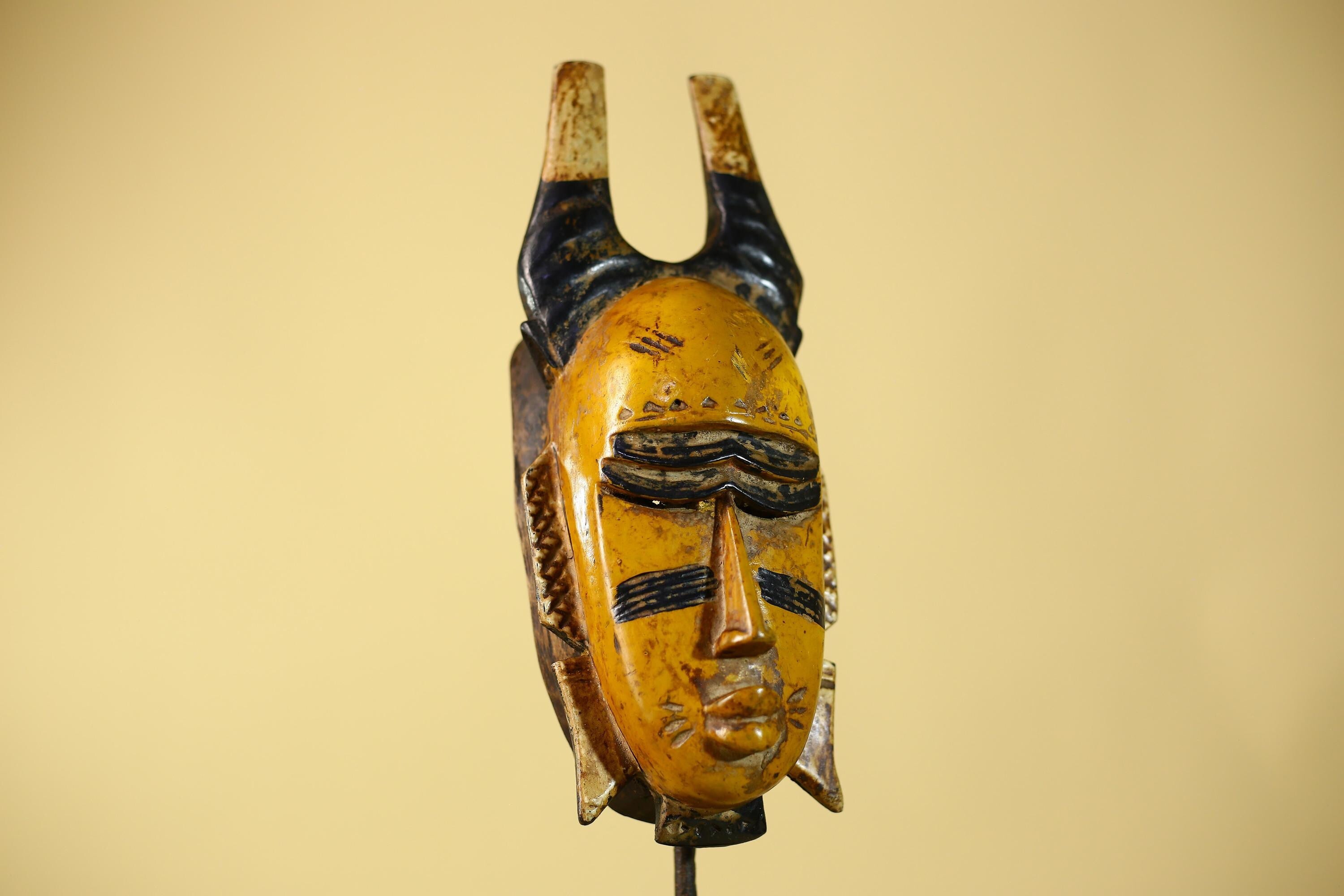 Handmade African Mask Baule Style Tribal Wall Art Hand Carved-G6123