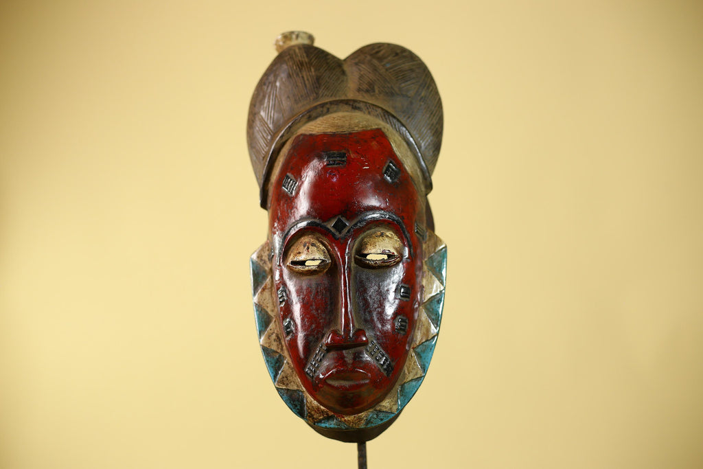 Hand Carved Guro  African Mask Tribal Wall Art: Authentic African Wood Sculpture-G6124