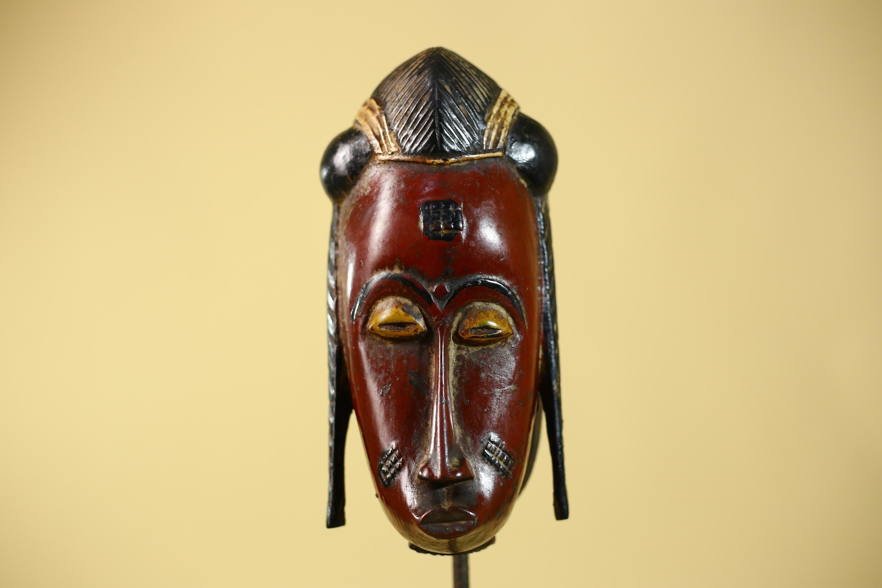 Handcrafted African Guro Mask: Dark-Red Face Tribal Wood Sculpture Ethnic-G6125