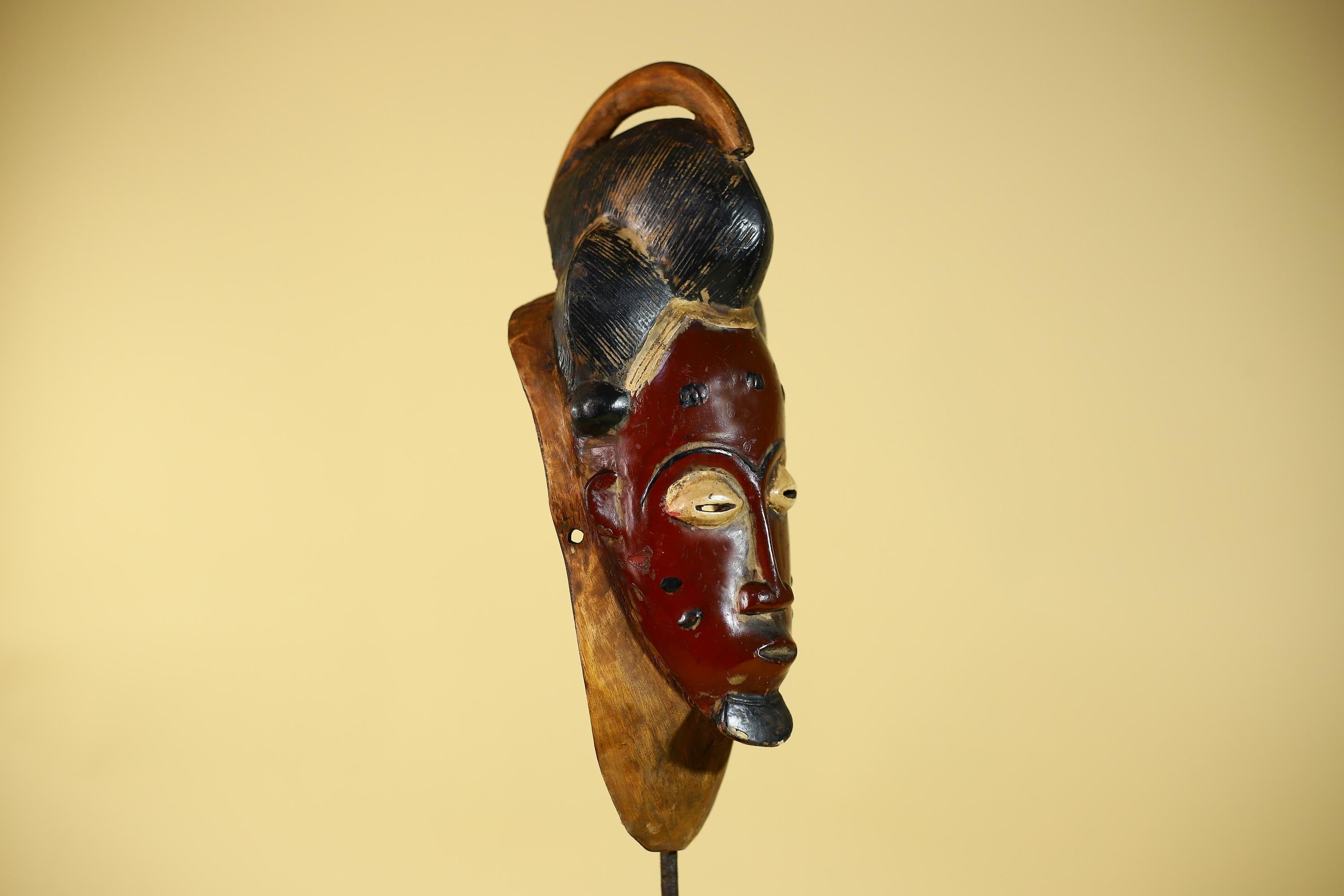 African Mask from the Guro Tribe – Hand Carved Wooden Tribal Art-G6142
