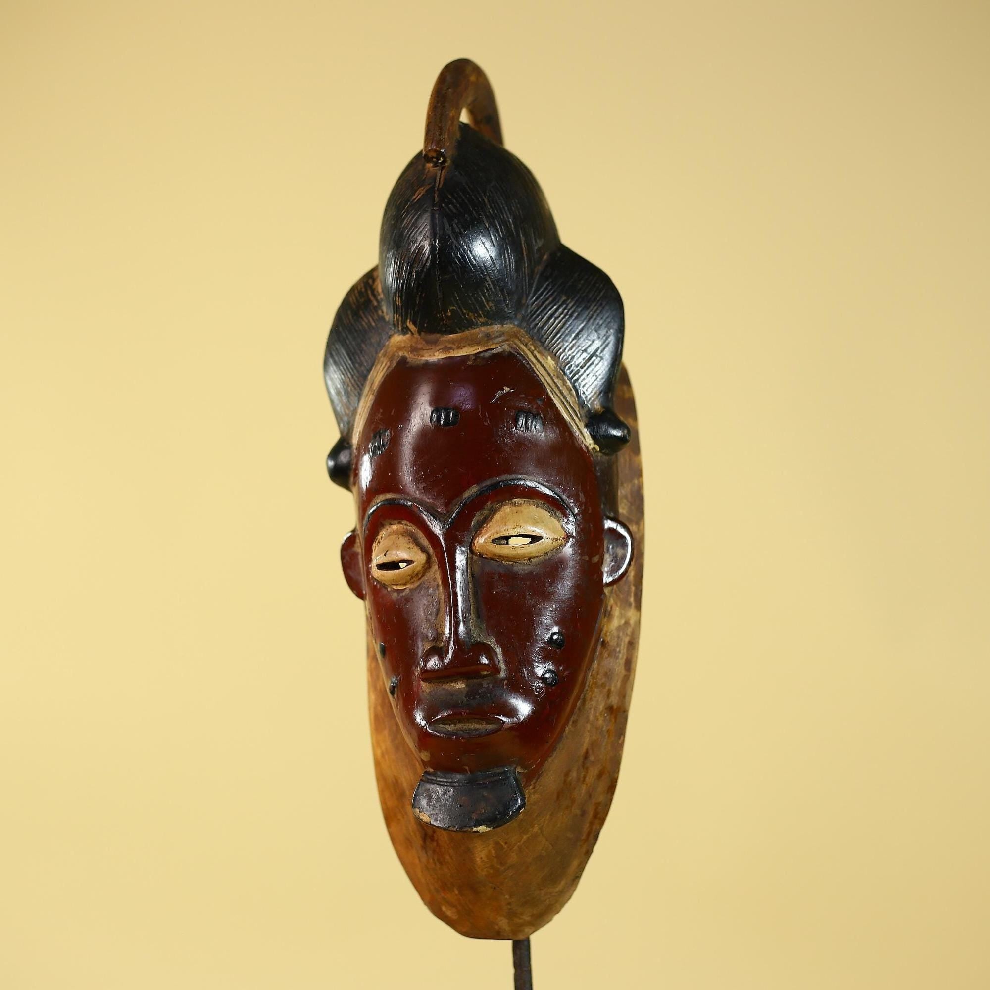 African Mask from the Guro Tribe – Hand Carved Wooden Tribal Art-G6142