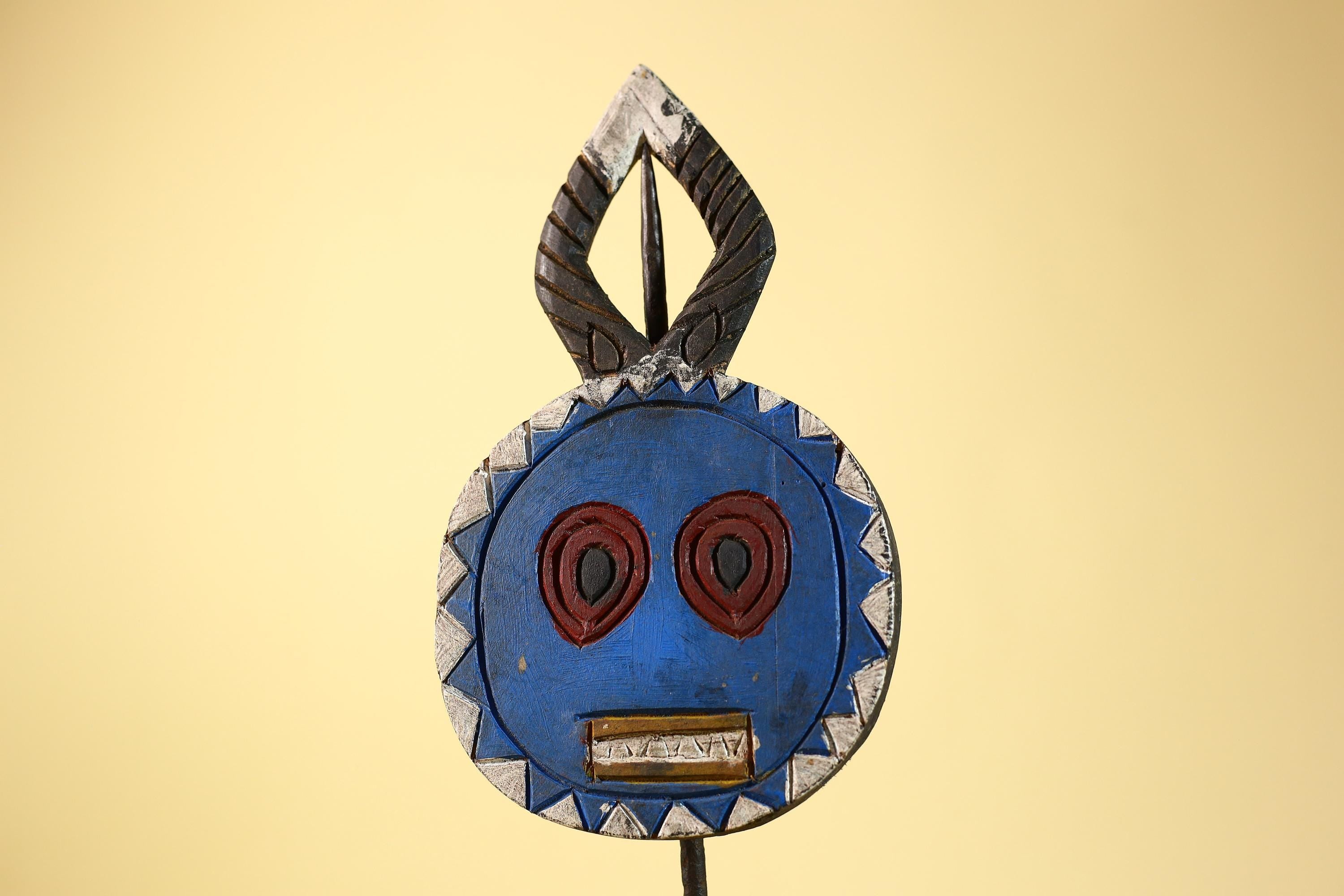 African Round Face Mask – Hand Carved Wooden Tribal Art Decor-G6230