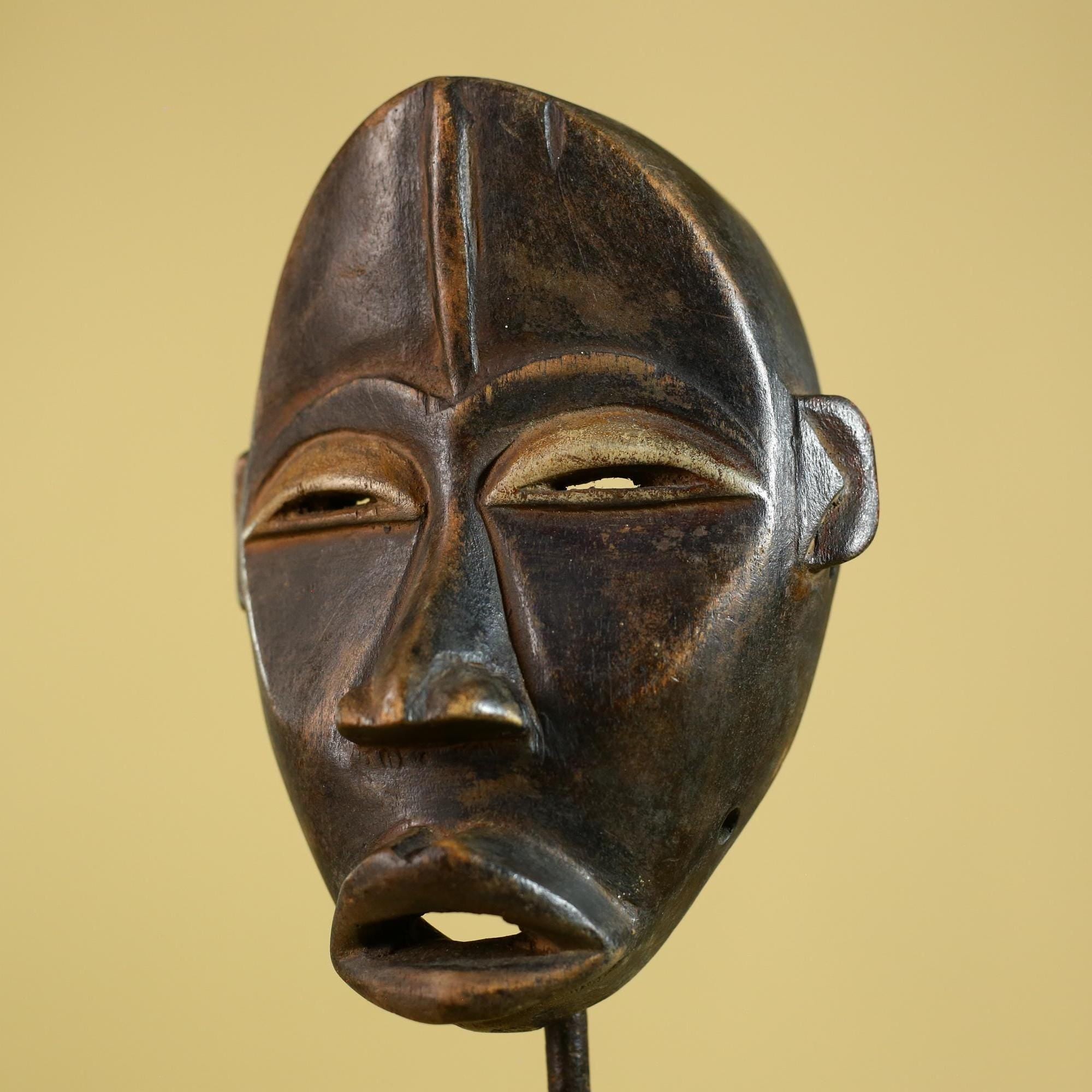 African Dan black face -Mask Hand Carved Wooden Tribal Art from Liberia-G6181