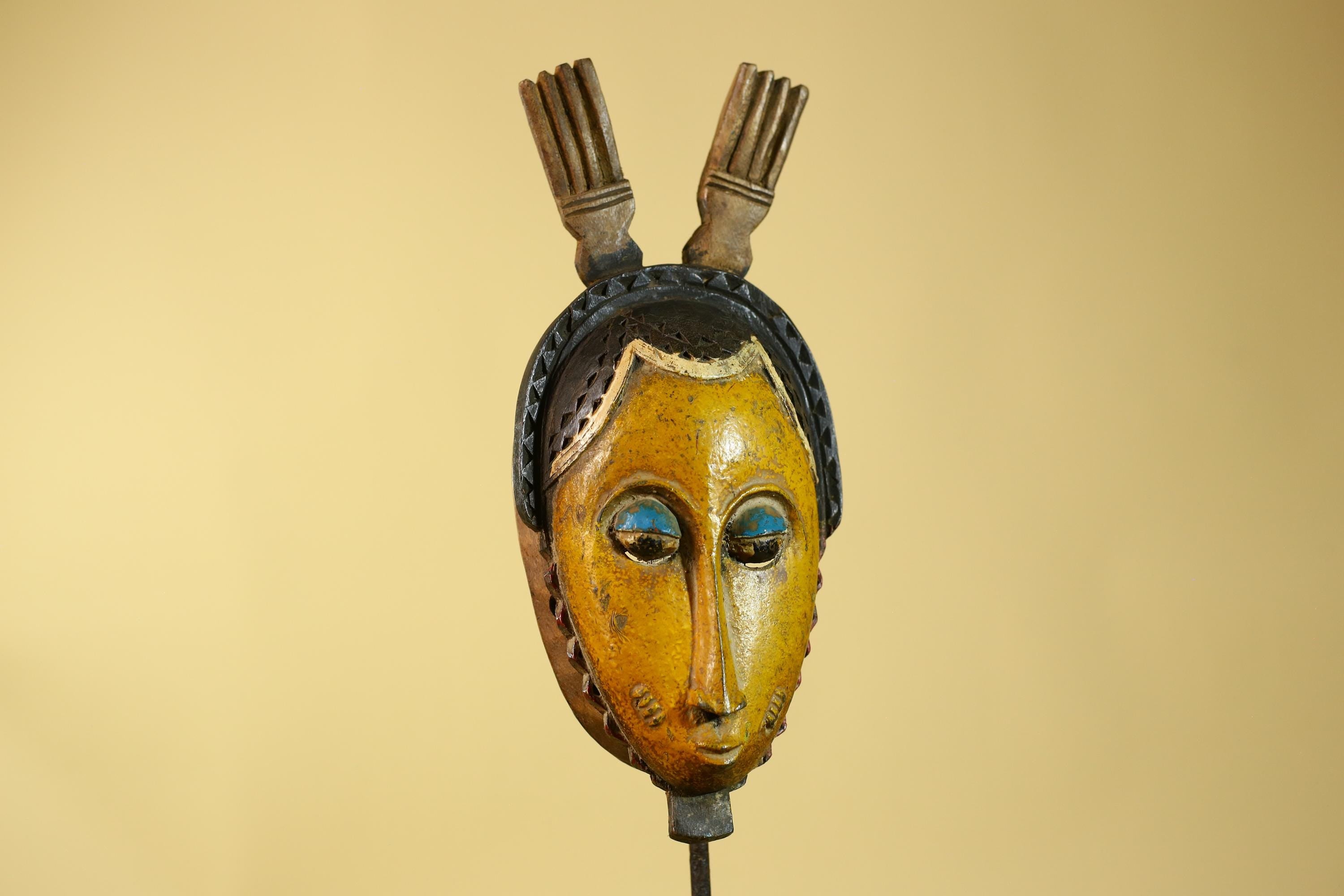 Vintage African Baule Style Mask, Hand Carved Wooden Tribal Wall Art-G6183