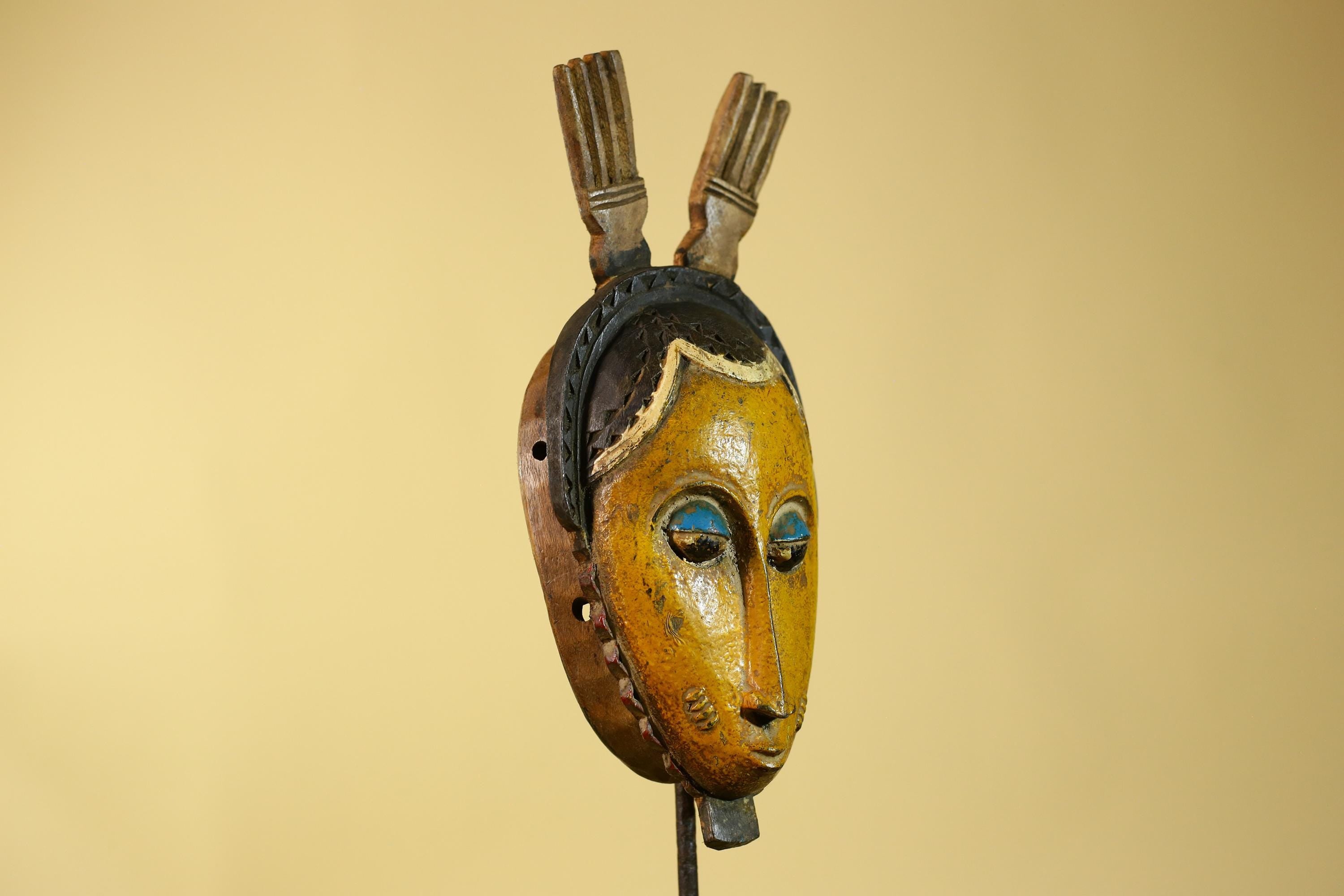 Vintage African Baule Style Mask, Hand Carved Wooden Tribal Wall Art-G6183