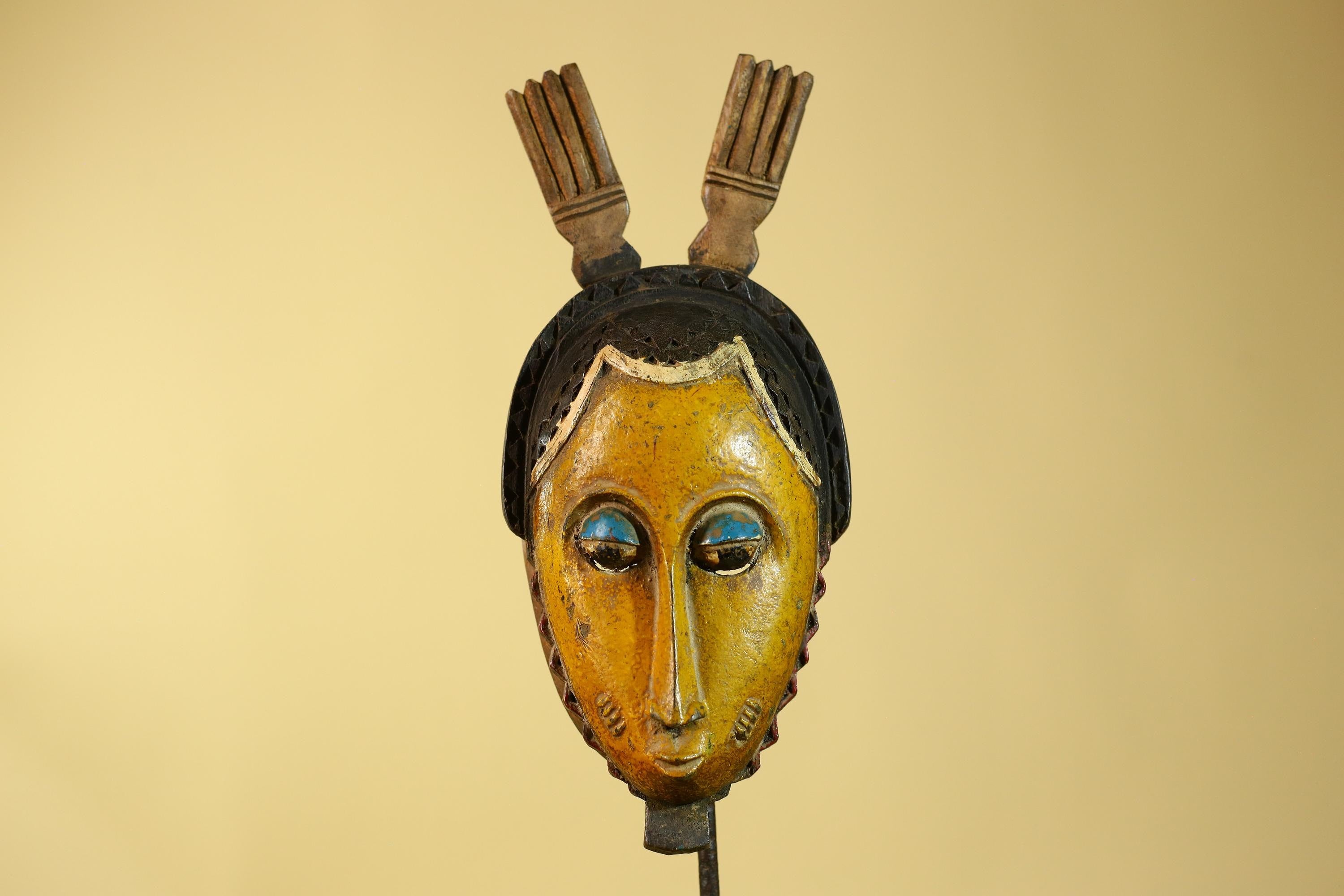 Vintage African Baule Style Mask, Hand Carved Wooden Tribal Wall Art-G6183